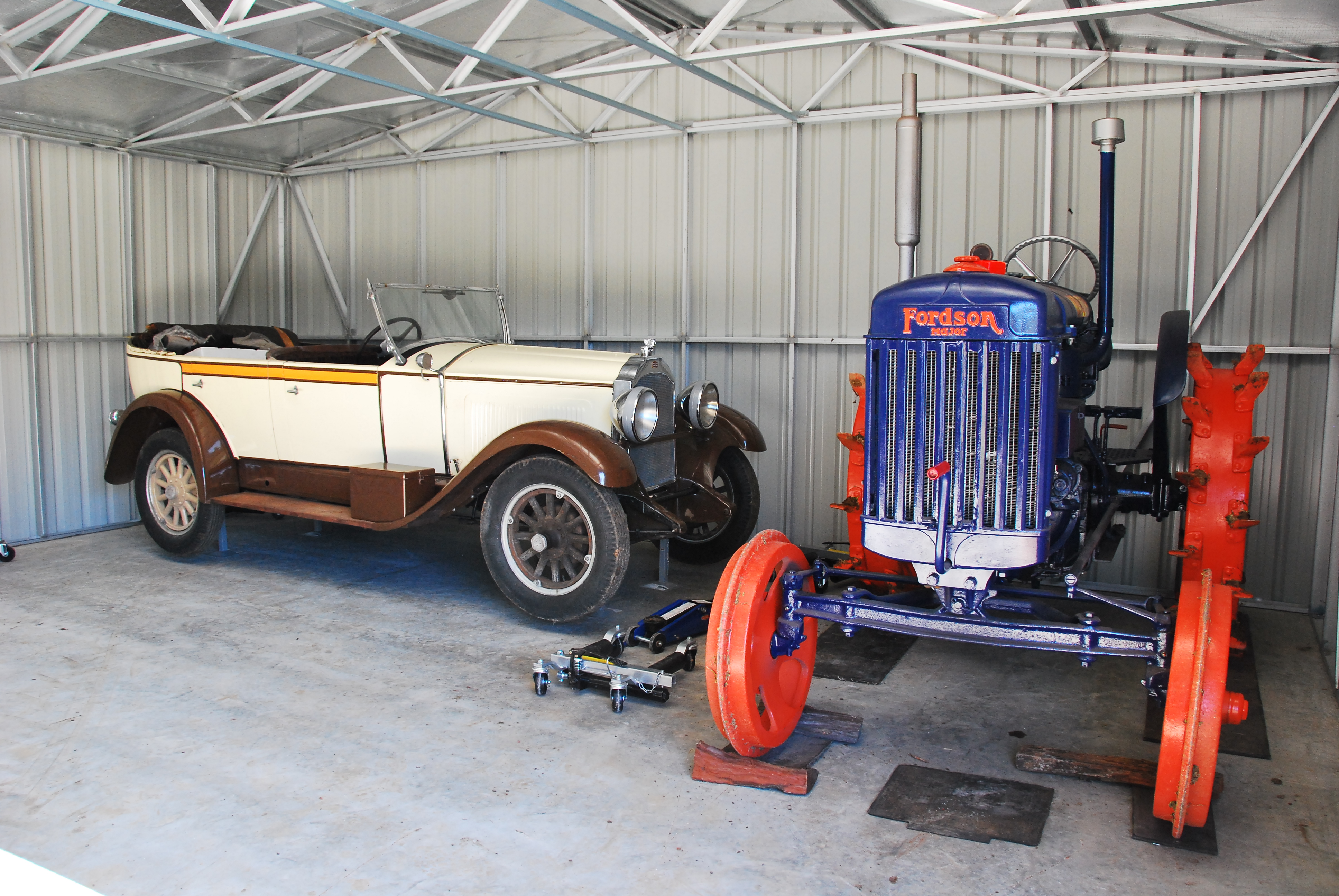 1946 FORDSON MAJOR TRACTOR