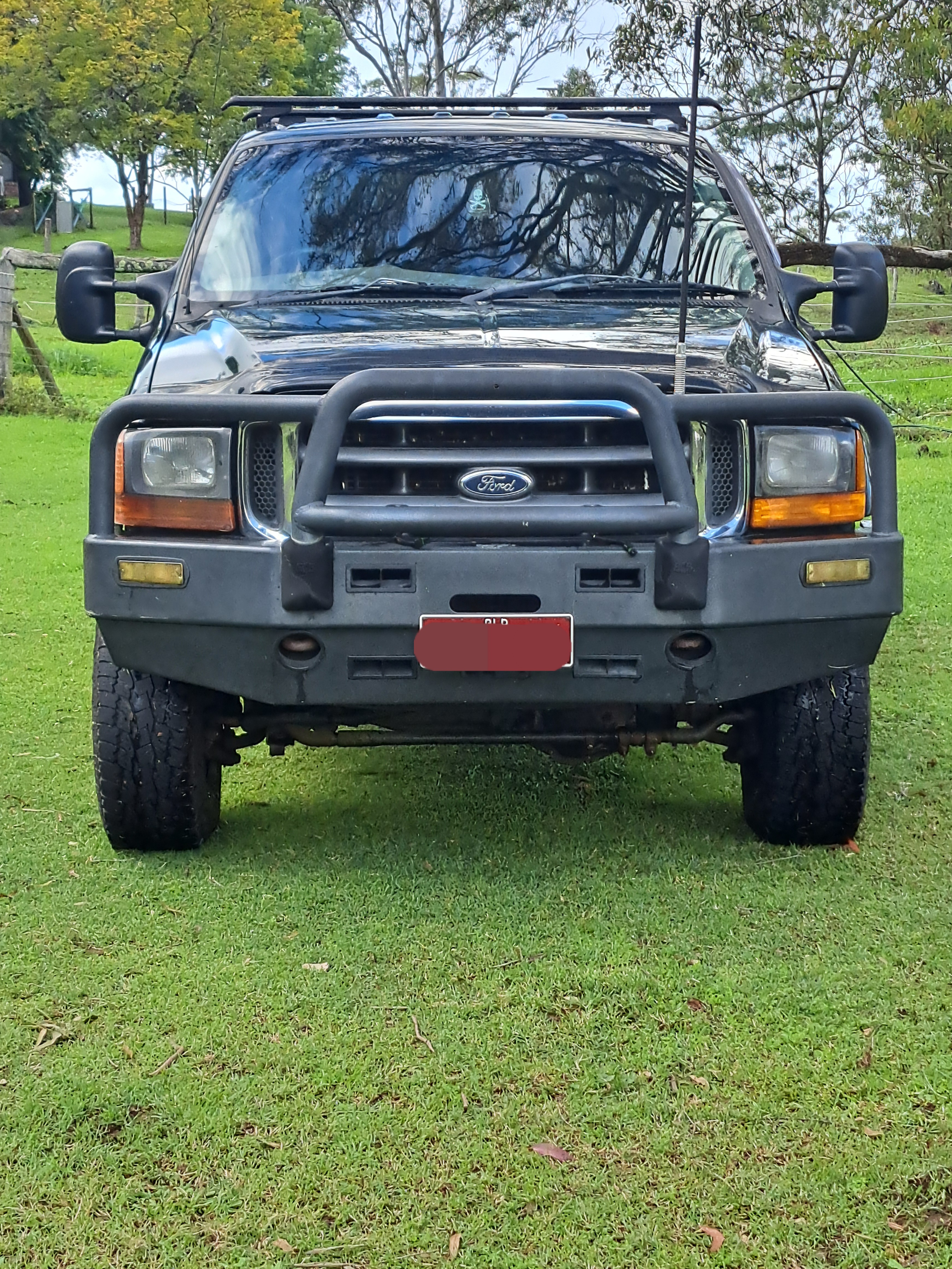 2003 FORD F250 XLT DUAL CAB CHASSIS TRAY