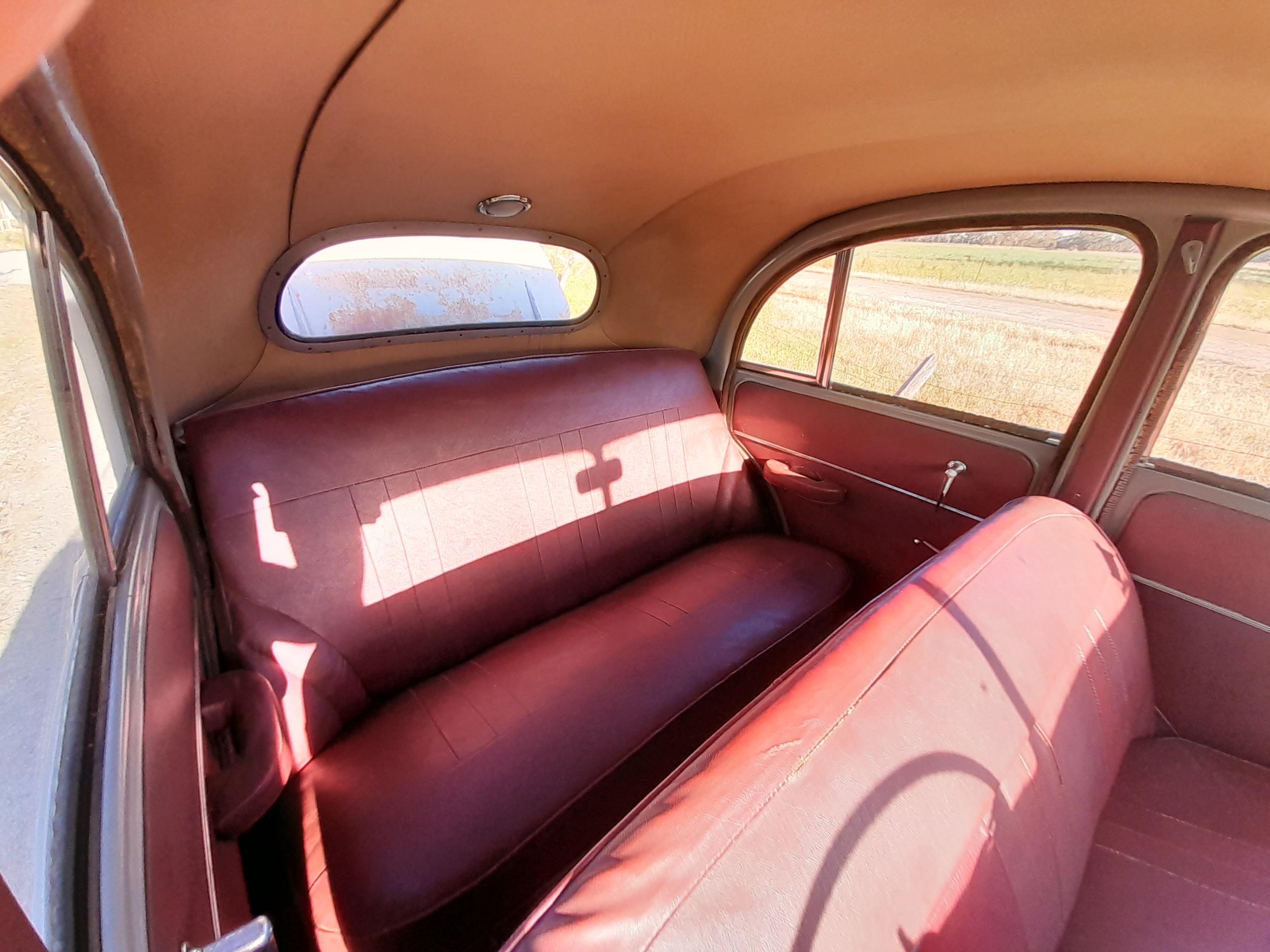 1953 MORRIS OXFORD MO SEDAN