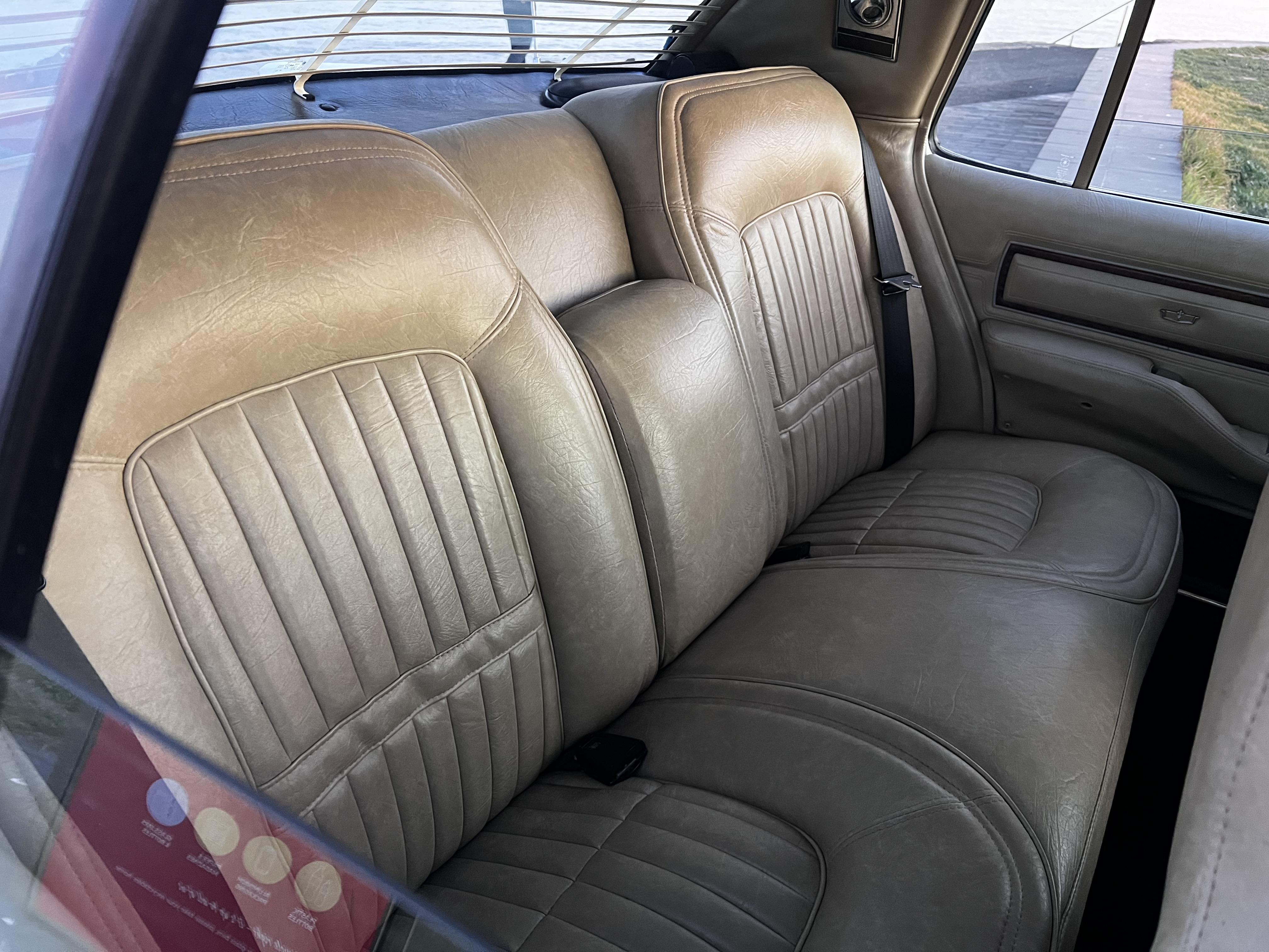 1977 HOLDEN STATESMAN HX CAPRICE 3 SP AUTOMATIC 4D SEDAN