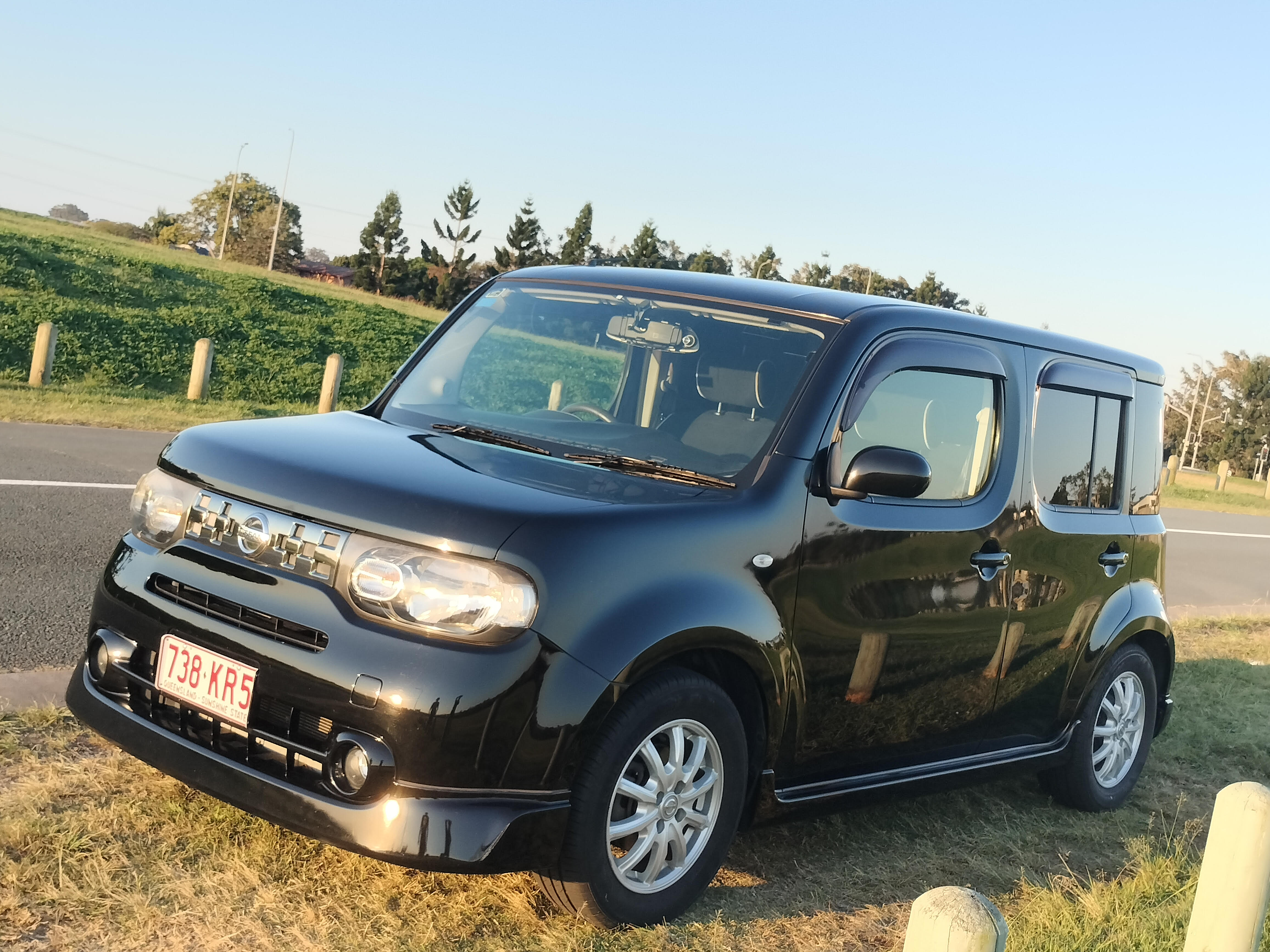2016 NISSAN CUBE Z12 15X-V SEDAN