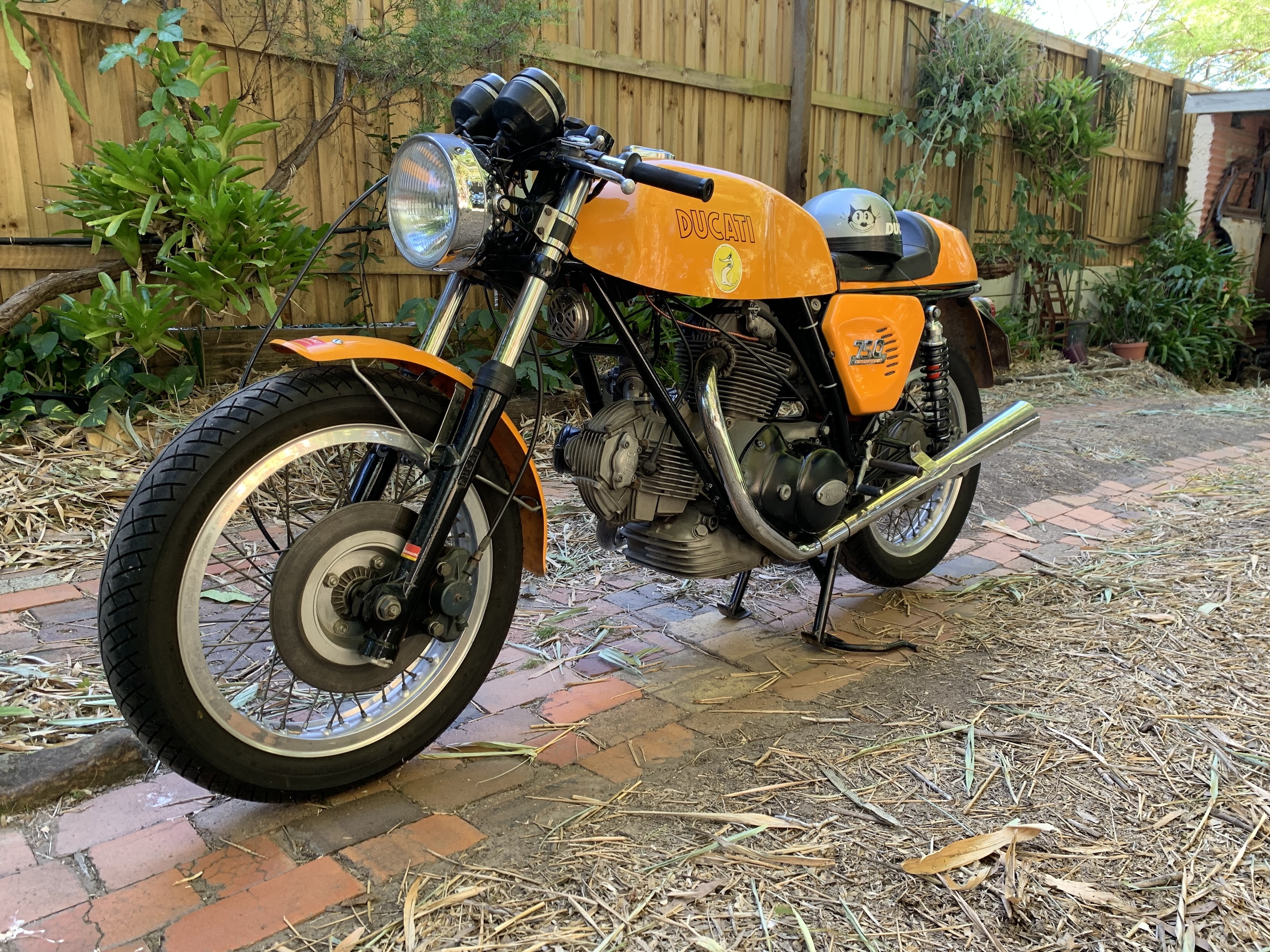 1973 DUCATI 750 SPORT