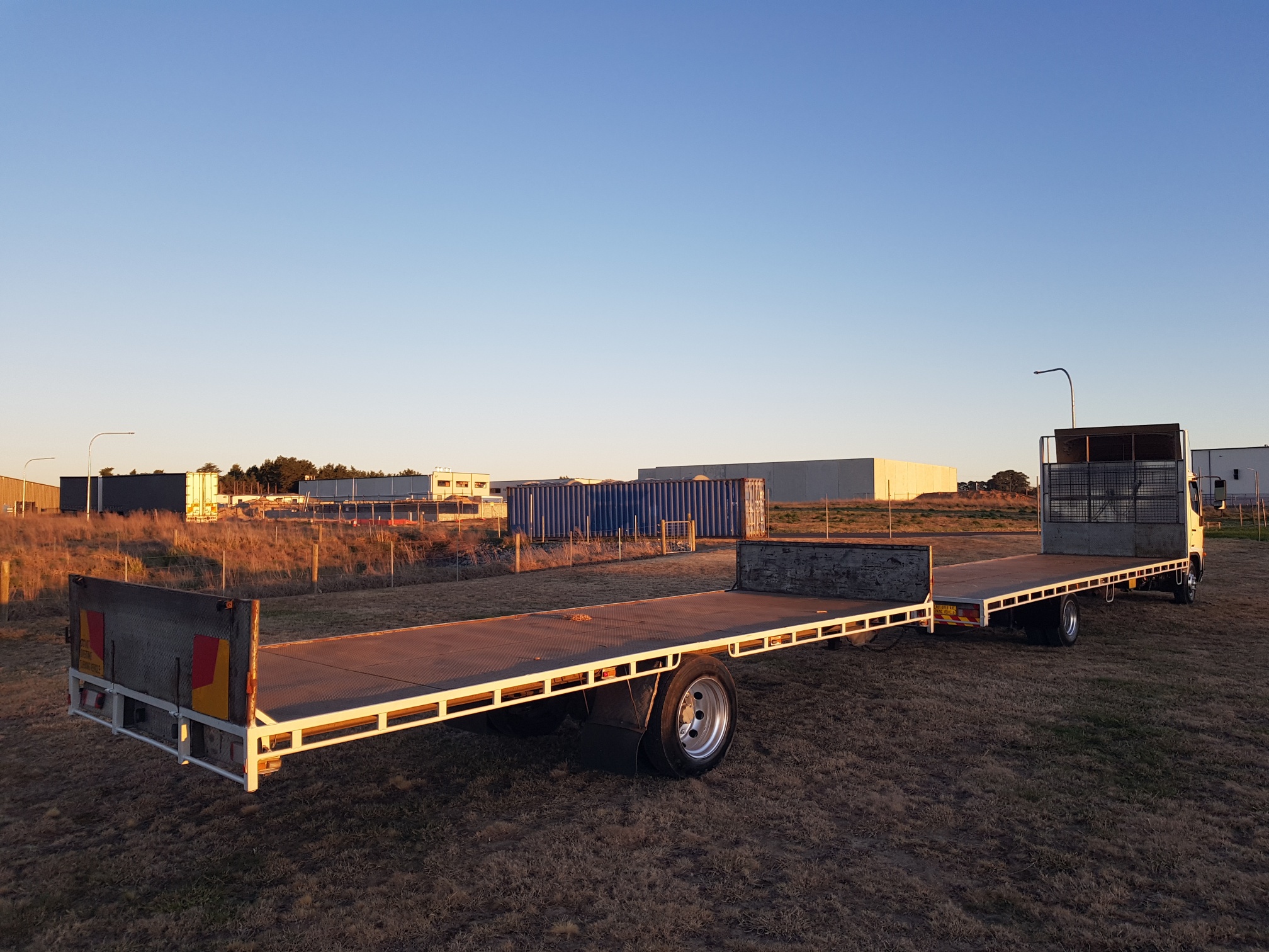 2014 HINO FD 1126 500 SERIES TRUCK & TRAILER COMBO