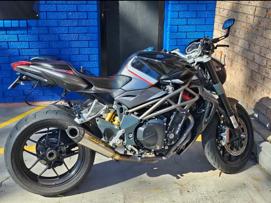 2011 MV AUGUSTA BRUTALE 1090RR ROAD