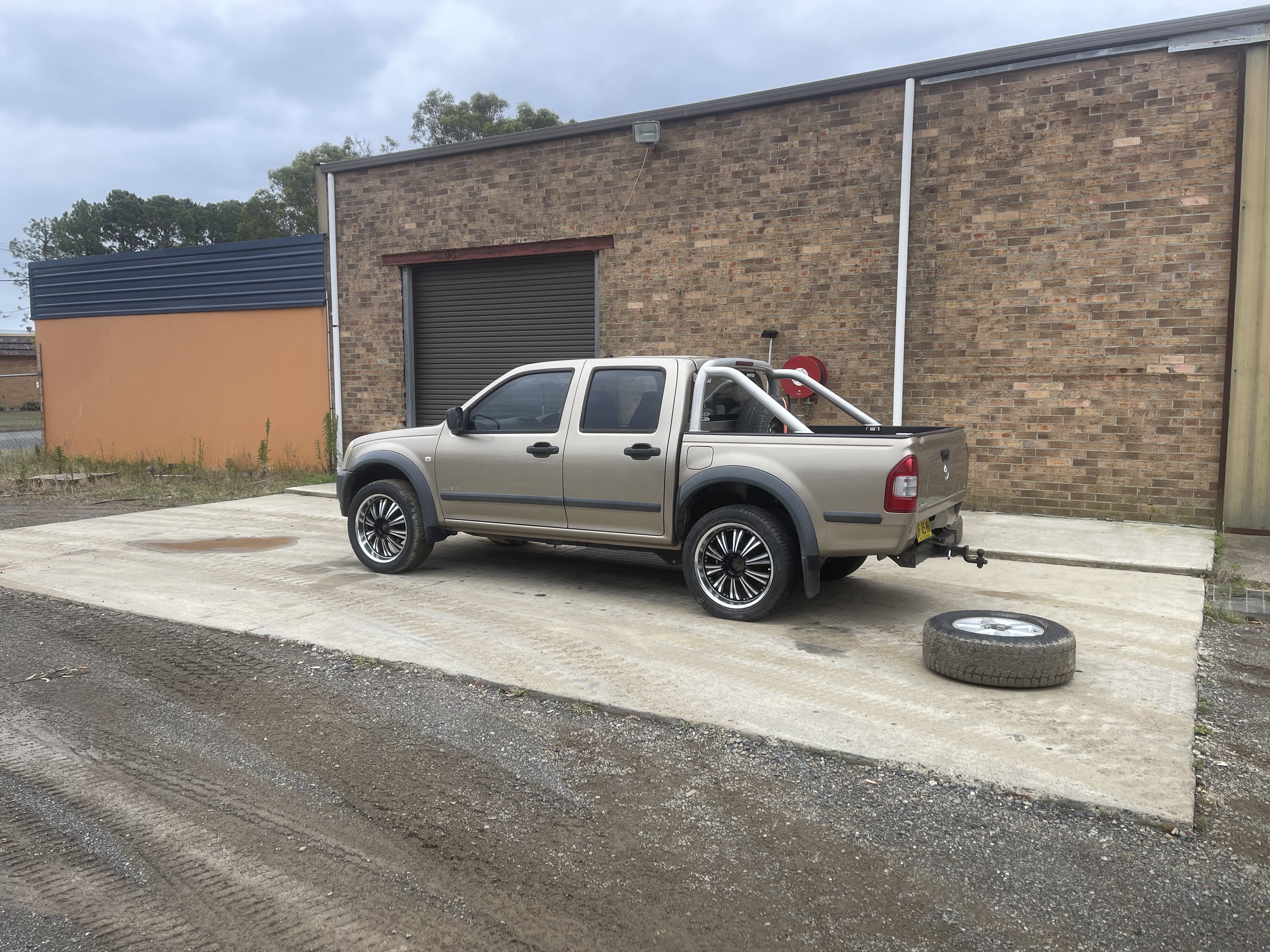 2004 HOLDEN RODEO RA LX CREW CAB P/UP 