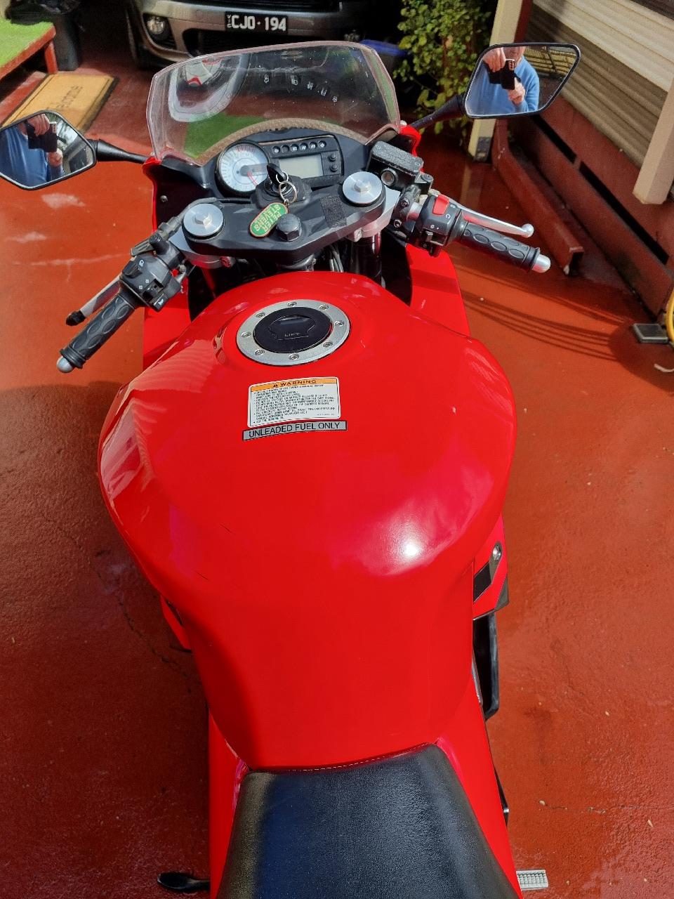 2011 HYOSUNG GT250R ROAD 