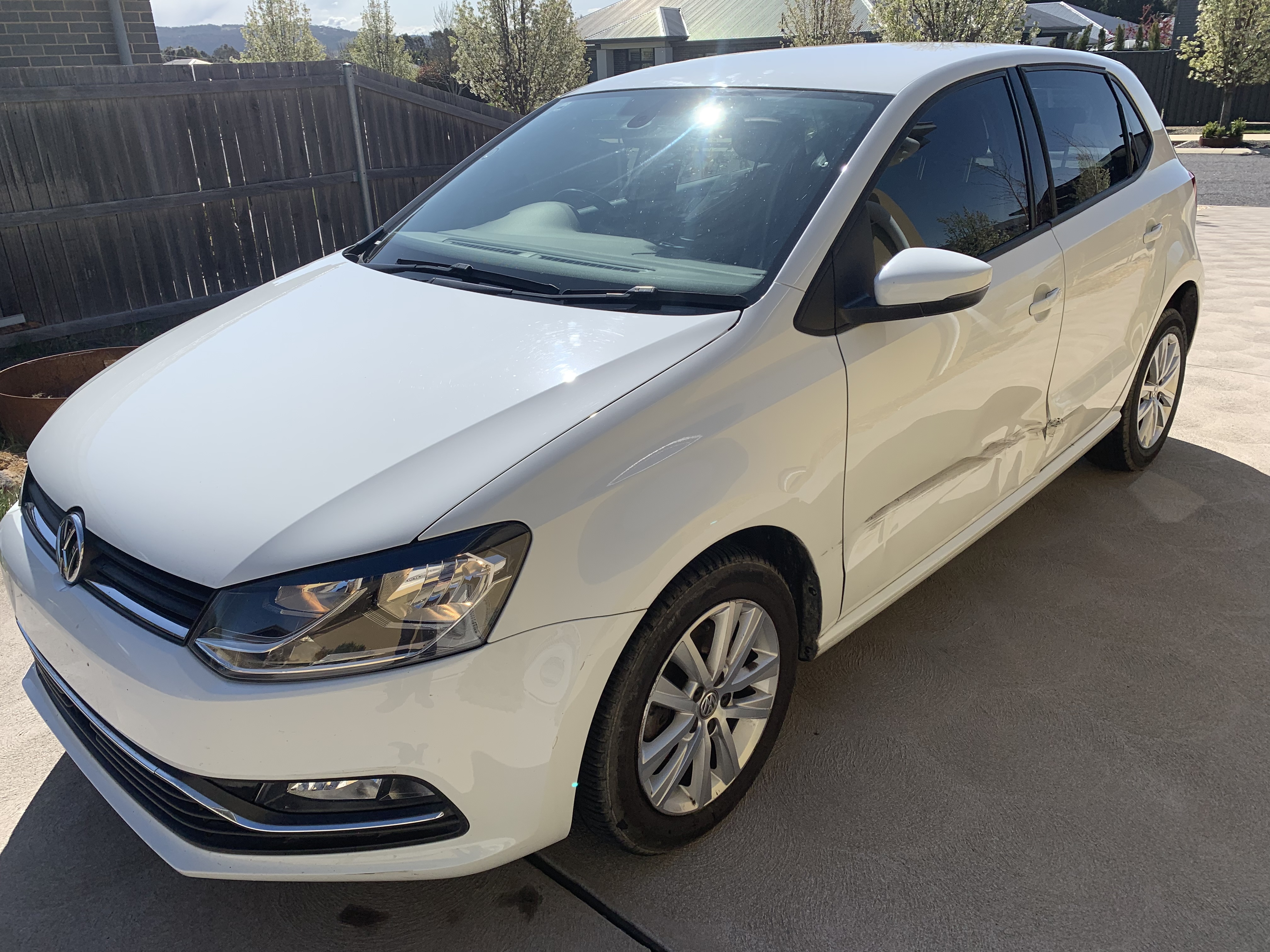 2015 VOLKSWAGEN POLO HATCH BACK