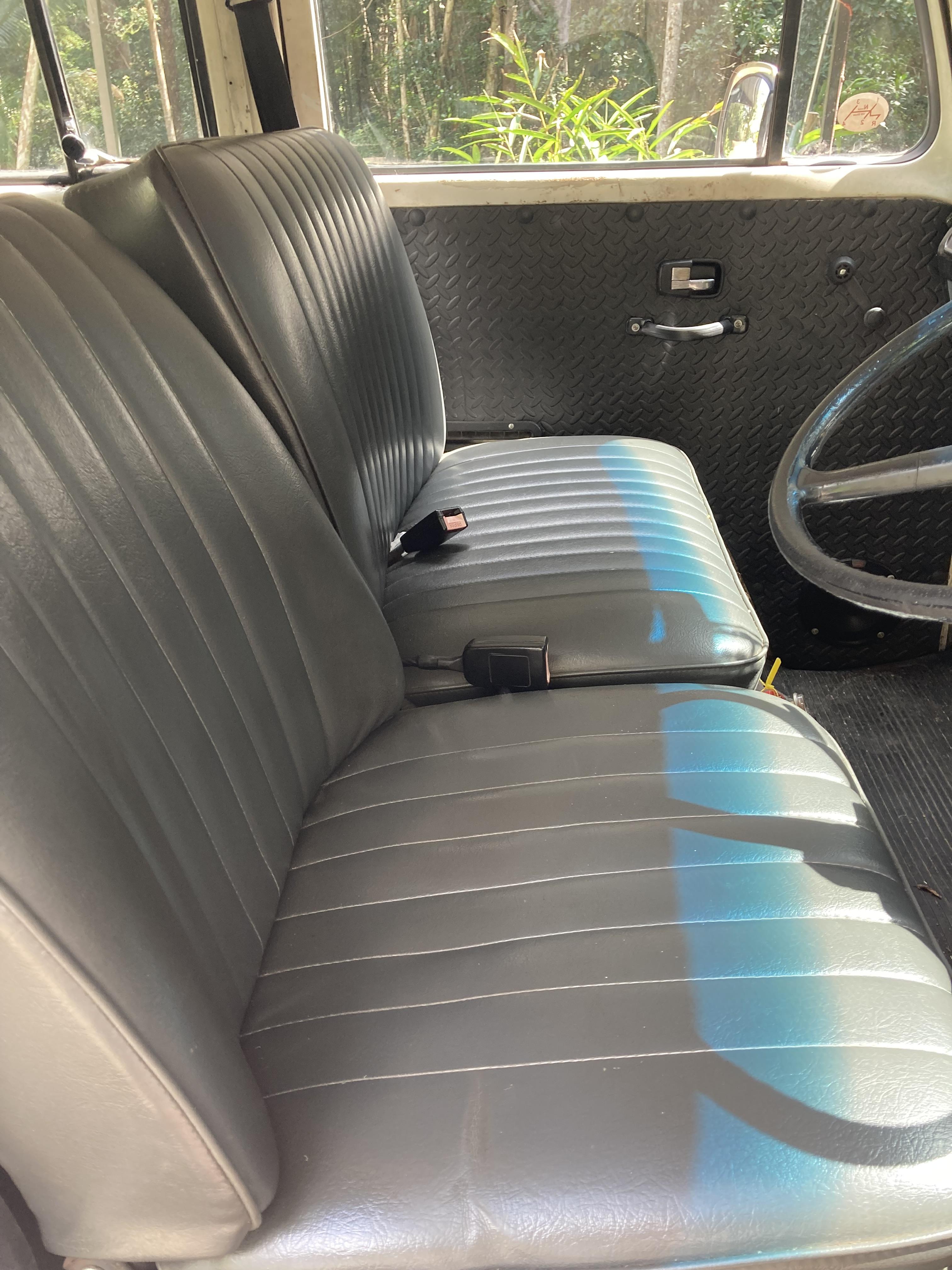 1973 VOLKSWAGEN KOMBI DUAL CAB UTILITY