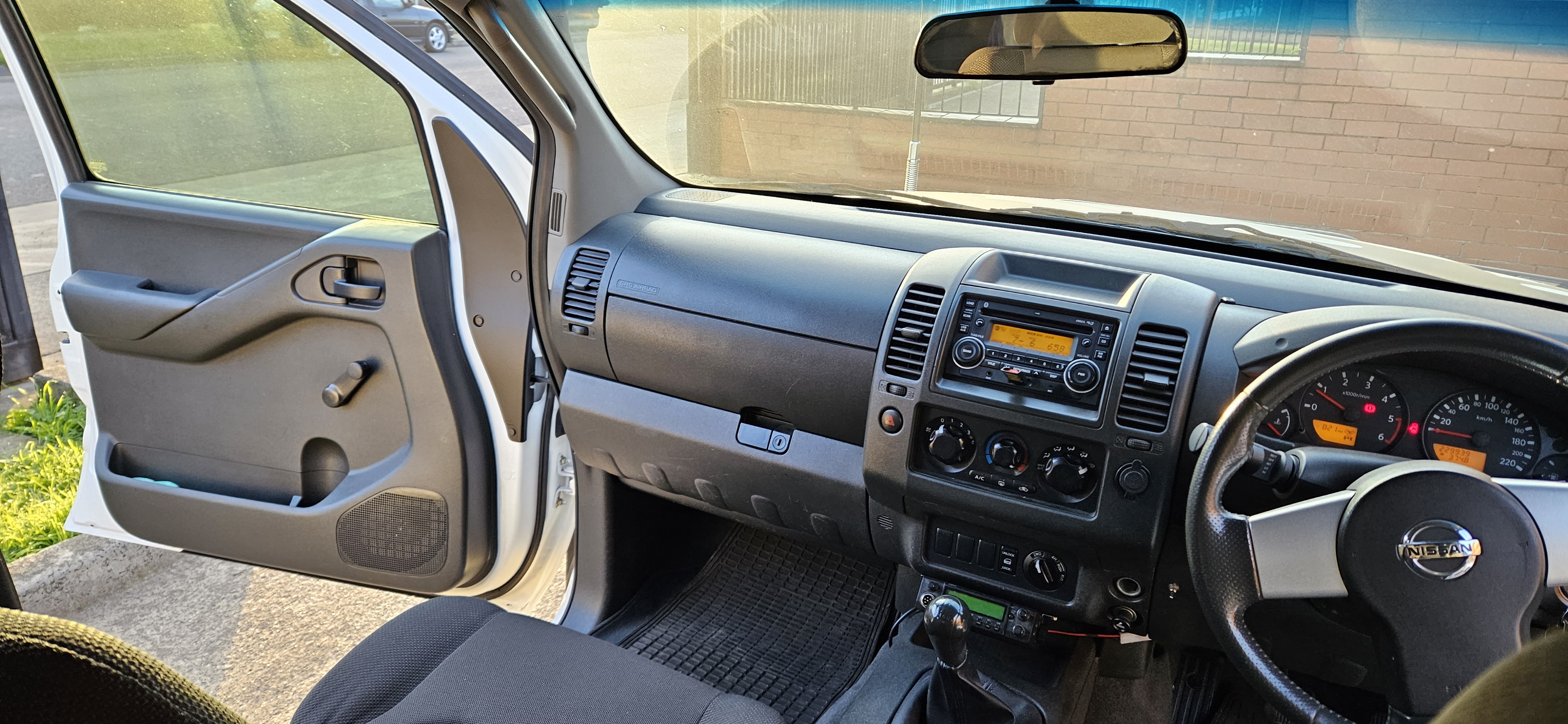 2007 NISSAN NAVARA D40 RX (4x4) 6 SP MANUAL DUAL CAB P/UP