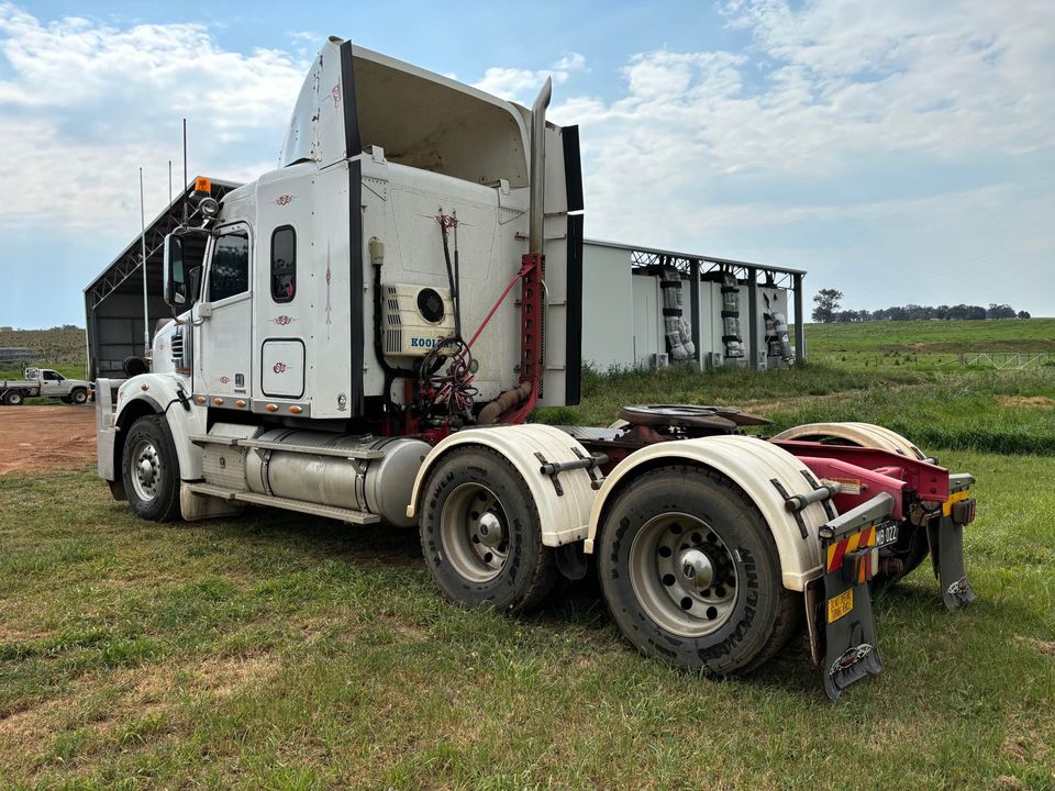 2012 FREIGHTLINER CORONADO PRIME MOVER