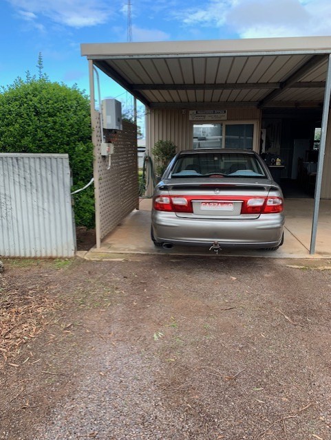 2002 HOLDEN CALAIS VXII 4 SP AUTOMATIC 4D SEDAN