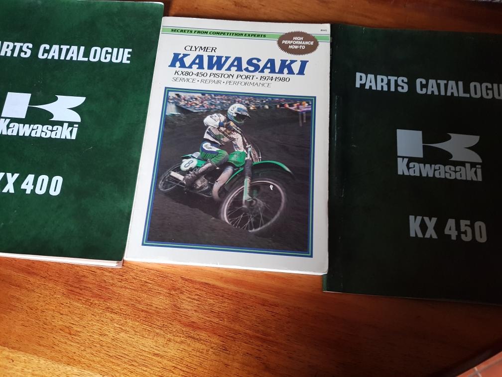 KAWASAKI KX400 PARTS BOOK 