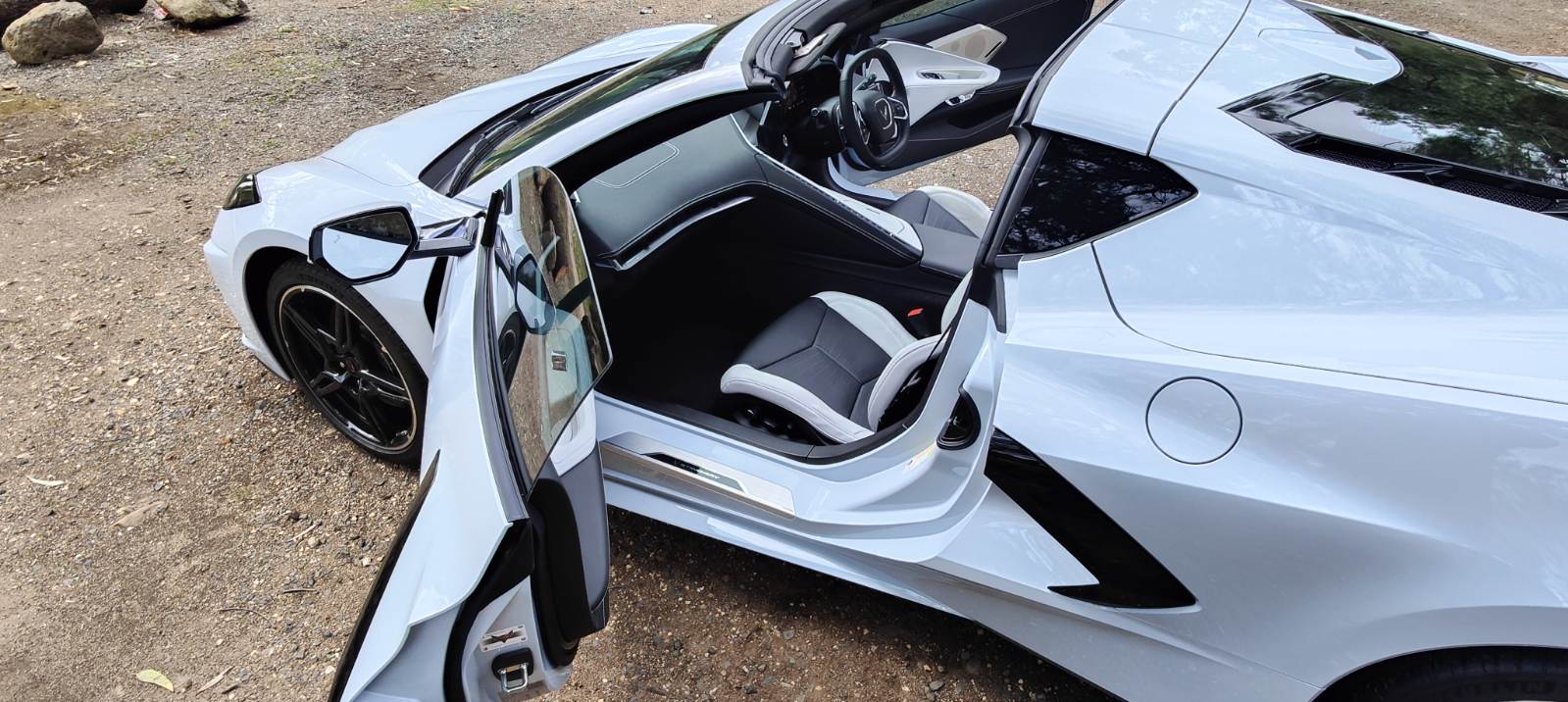 2023 CHEVROLET CORVETTE C8 STINGRAY 70TH ANNIVERSARY COUPE