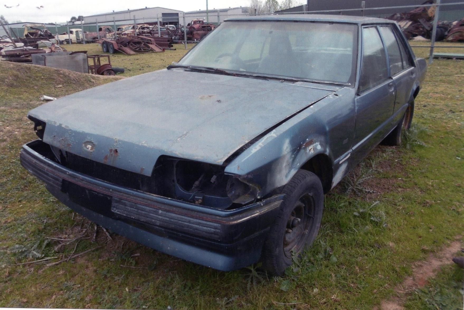 1983 FORD FALCON XE 4 SPD MANUAL SEDAN