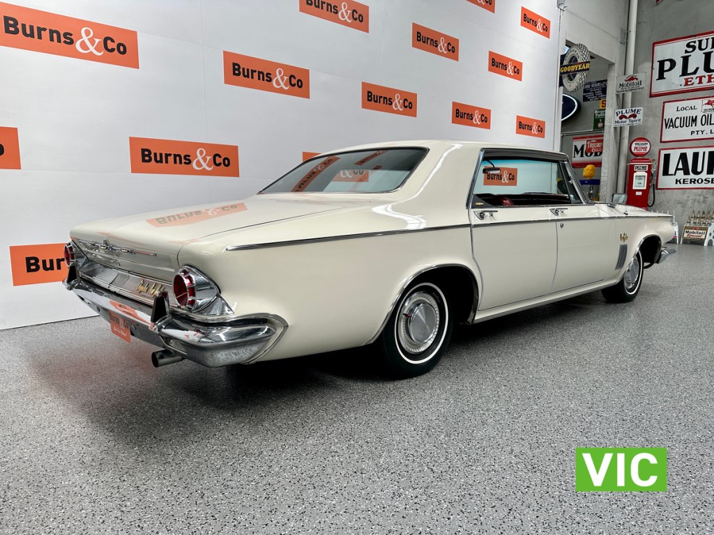 1963 CHRYSLER NEW YORKER AUTOMATIC SEDAN