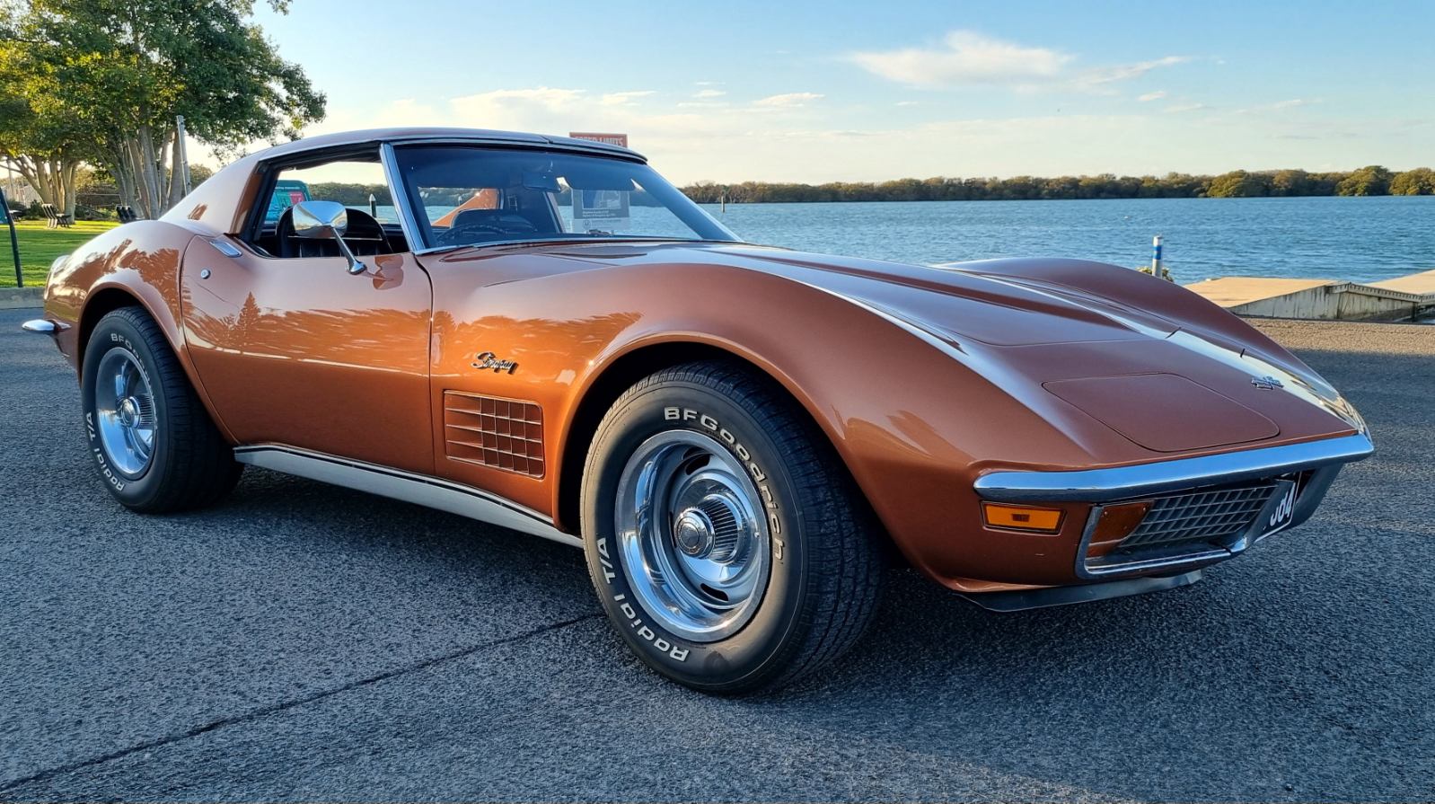 1970 CORVETTE STINGRAY C3 T-TOP COUPE