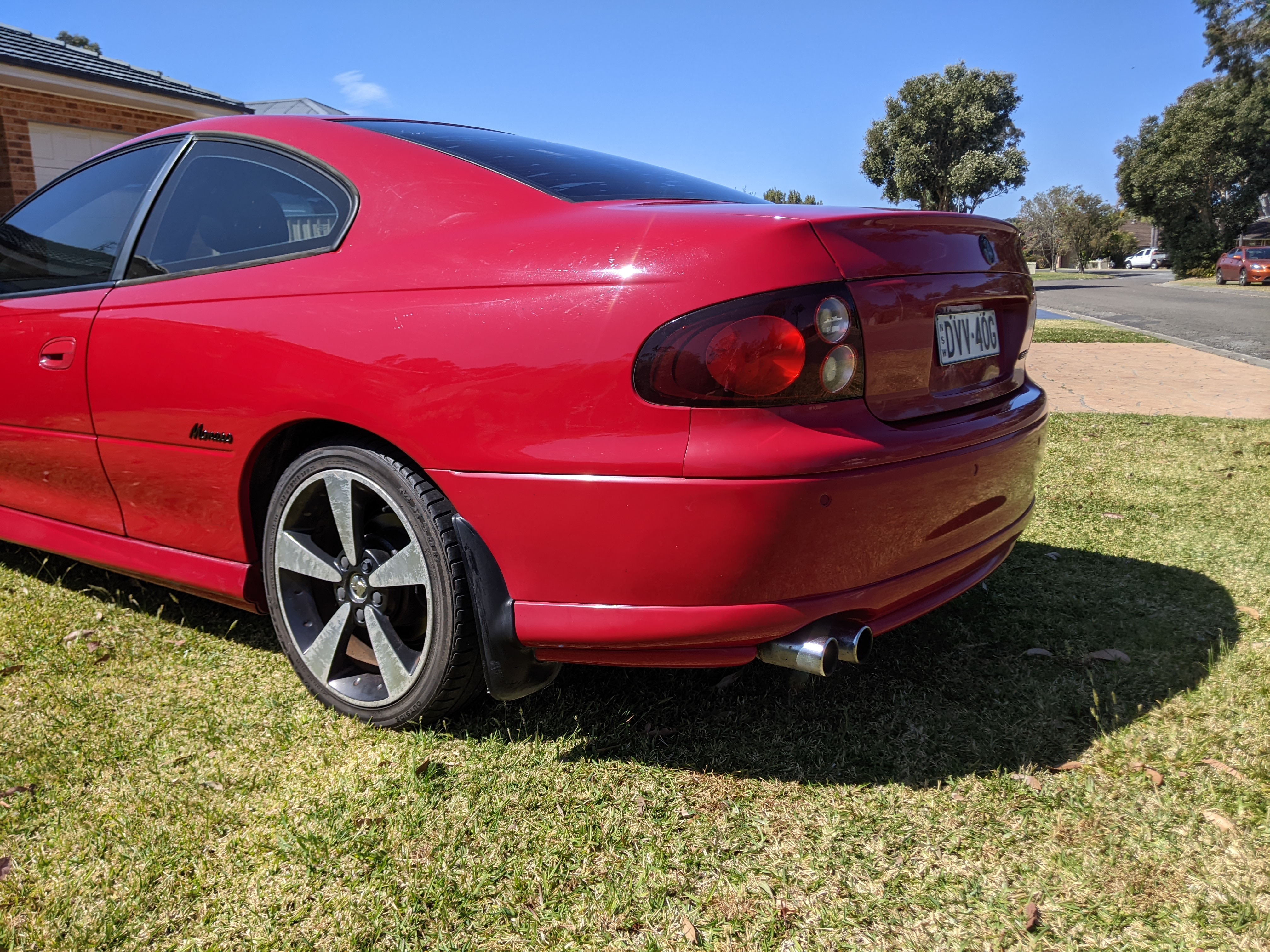 2004 HOLDEN MONARO V2 SERIES 3 CV8-R 6 SP MANUAL 2D COUPE