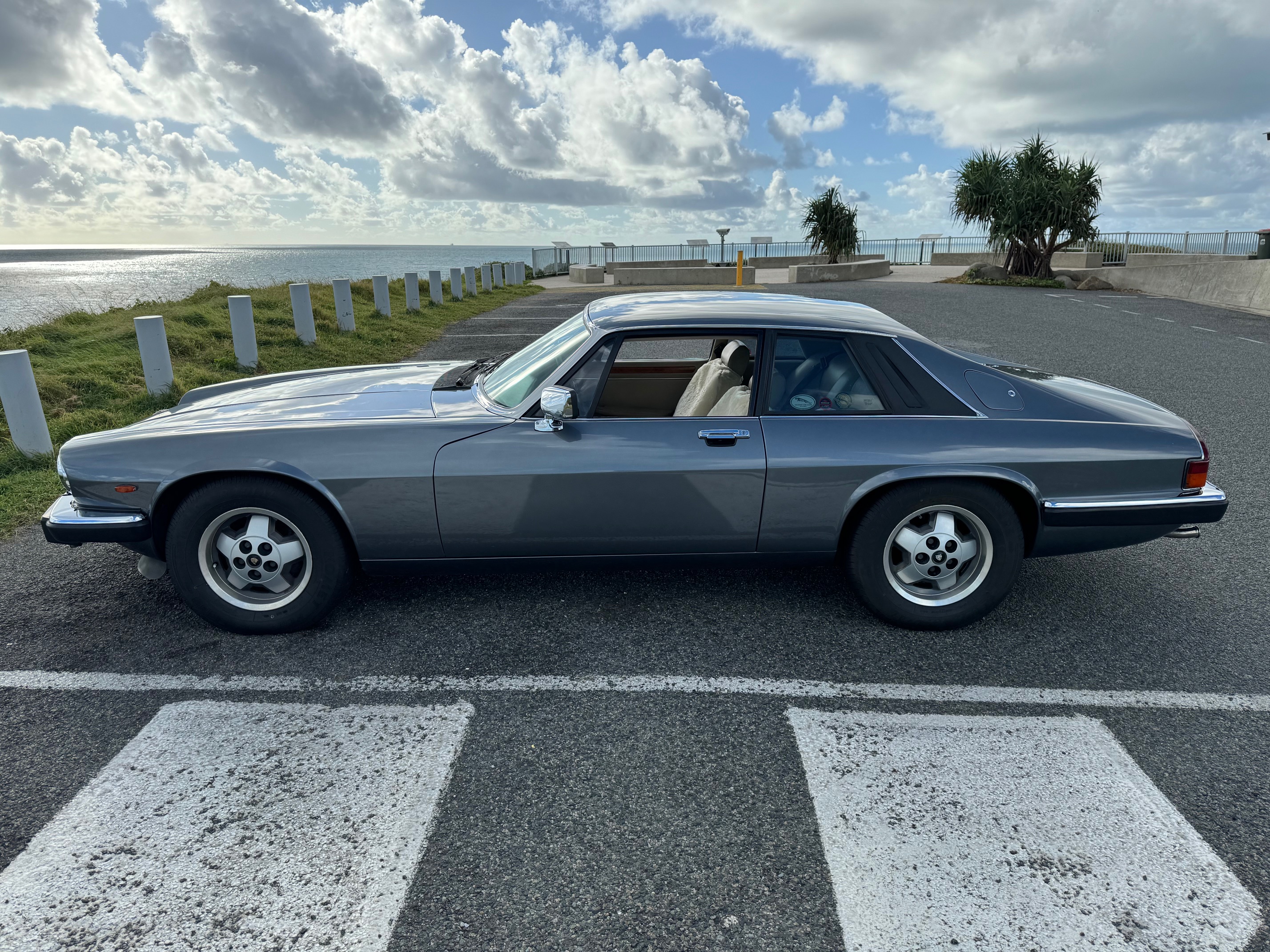 1987 JAGUAR XJS V12 3 SP AUTOMATIC 2D COUPE