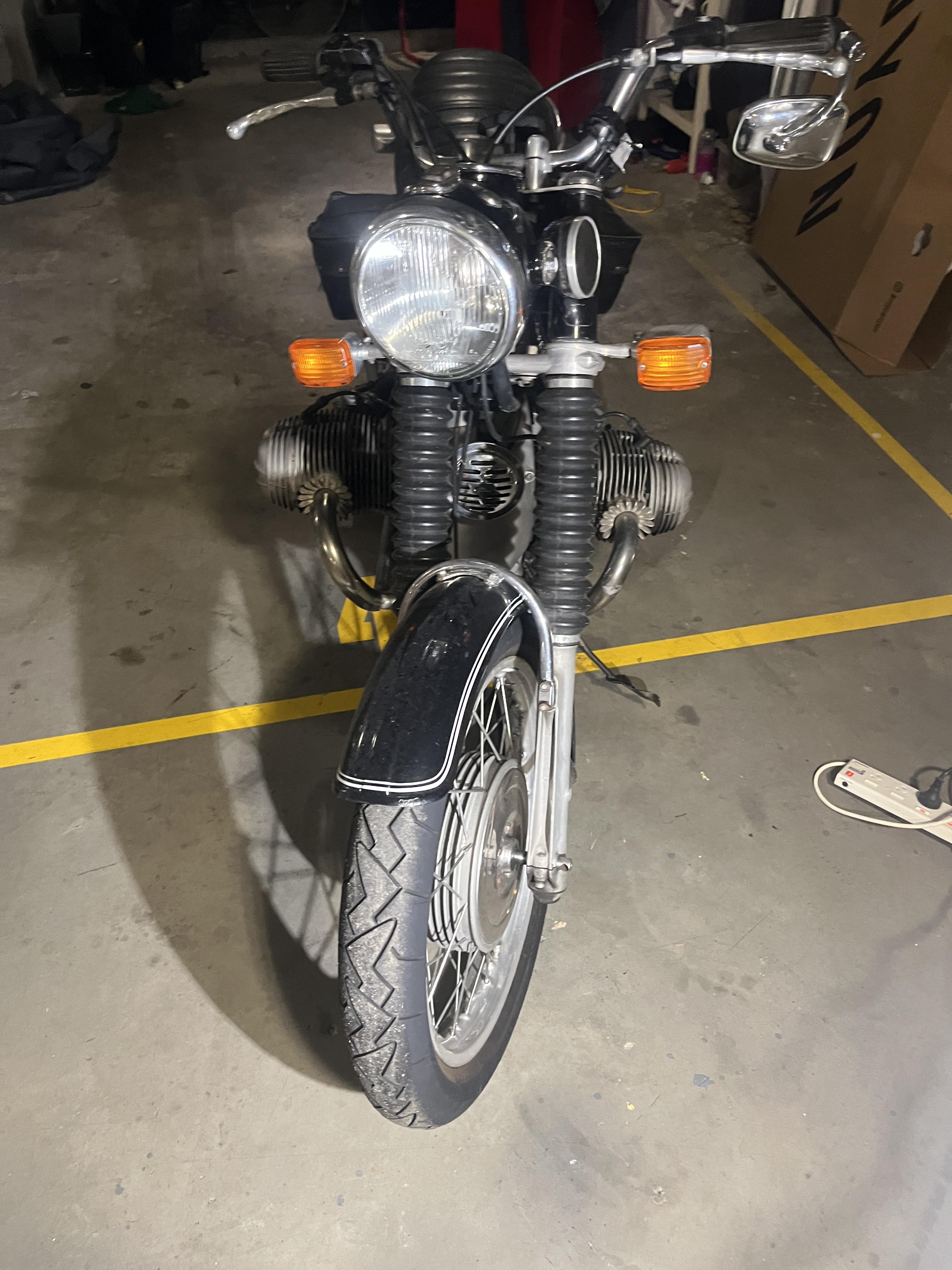 1972 BMW R60/5 TOASTER ROAD