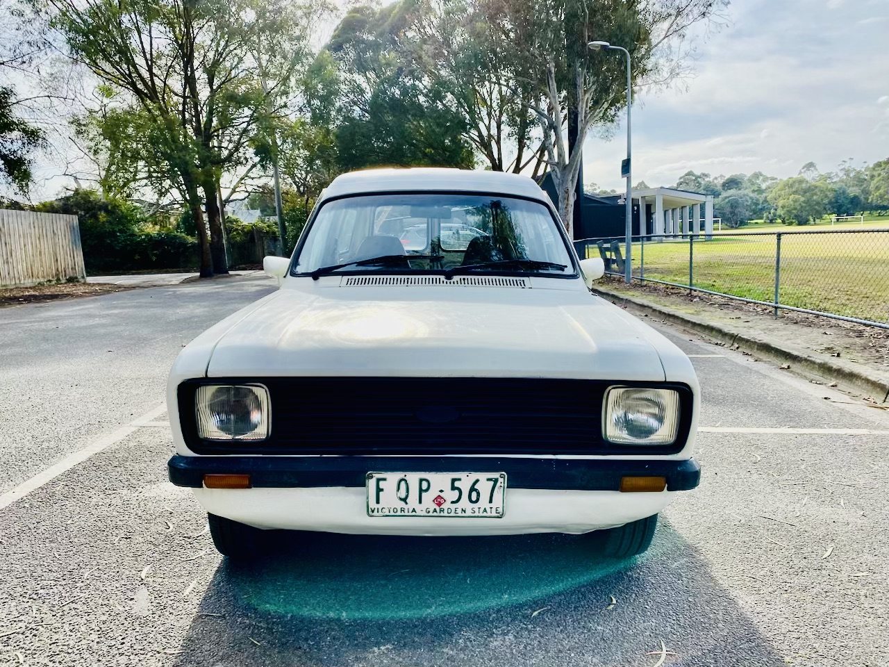 1981 FORD ESCORT GHIA 4 SP MANUAL 4D SEDAN