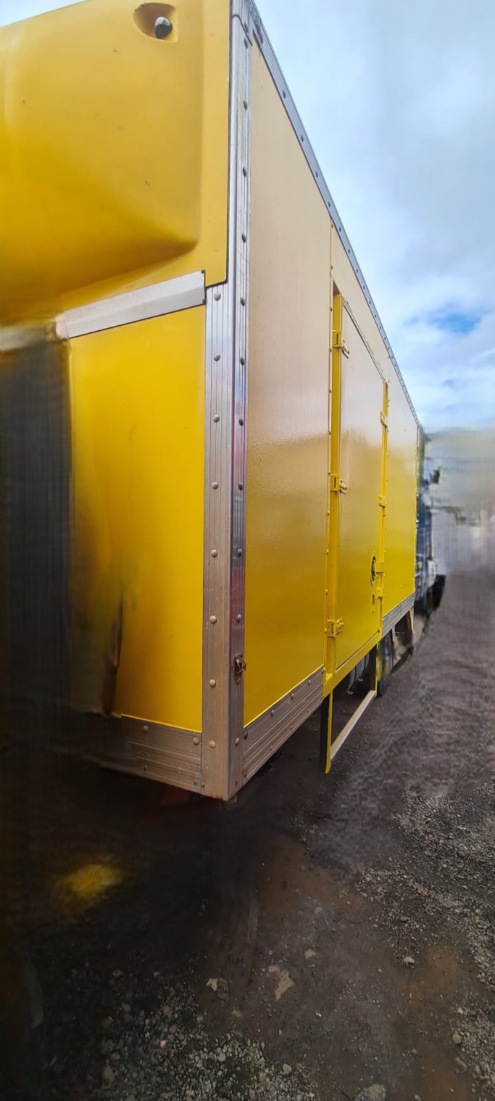 PANTECH TRUCK BODIES 5.4 METRE