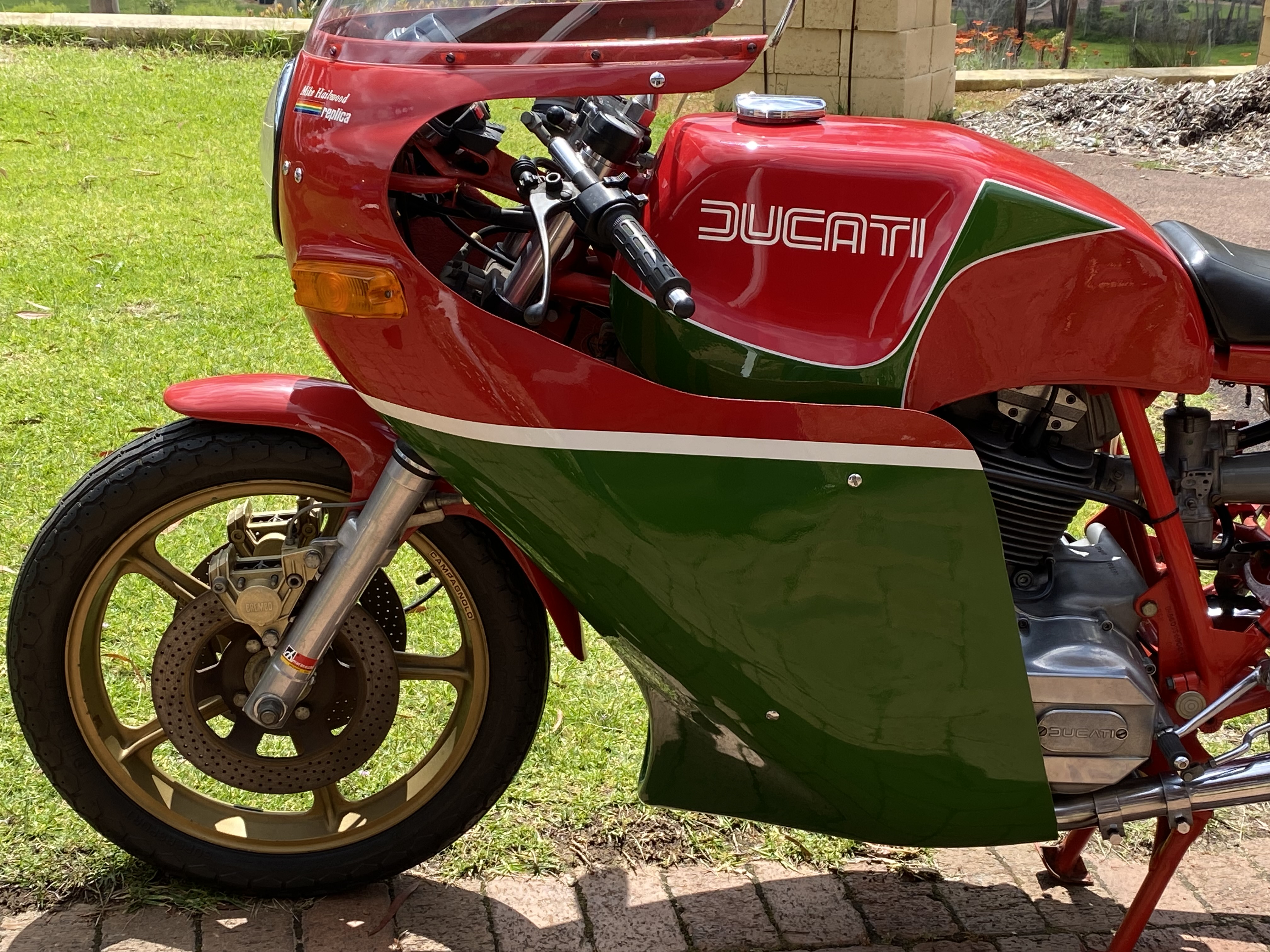1979 DUCATI 900 MIKE HAILWOOD REPLICA ROAD