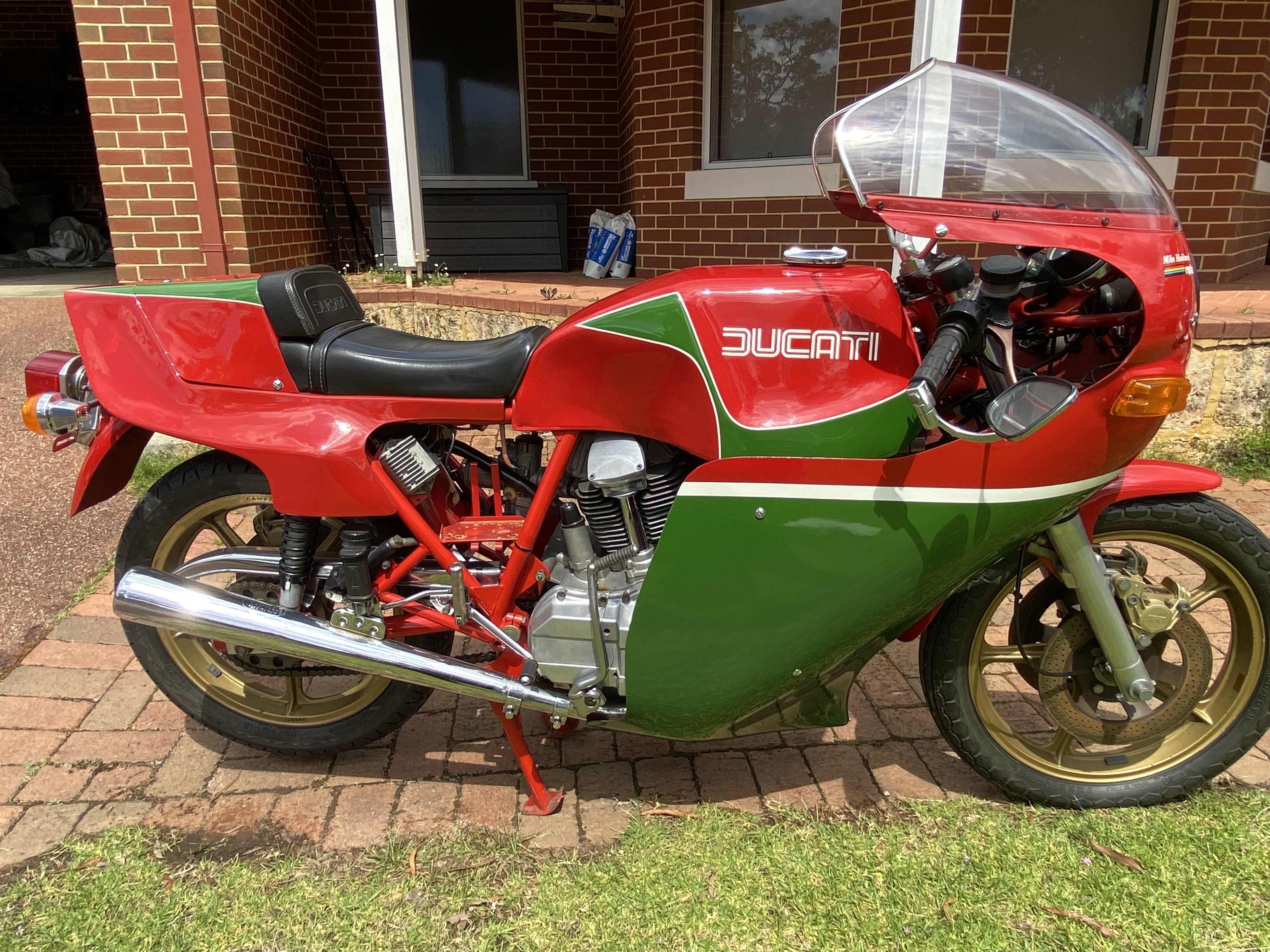1979 DUCATI 900 MIKE HAILWOOD REPLICA ROAD
