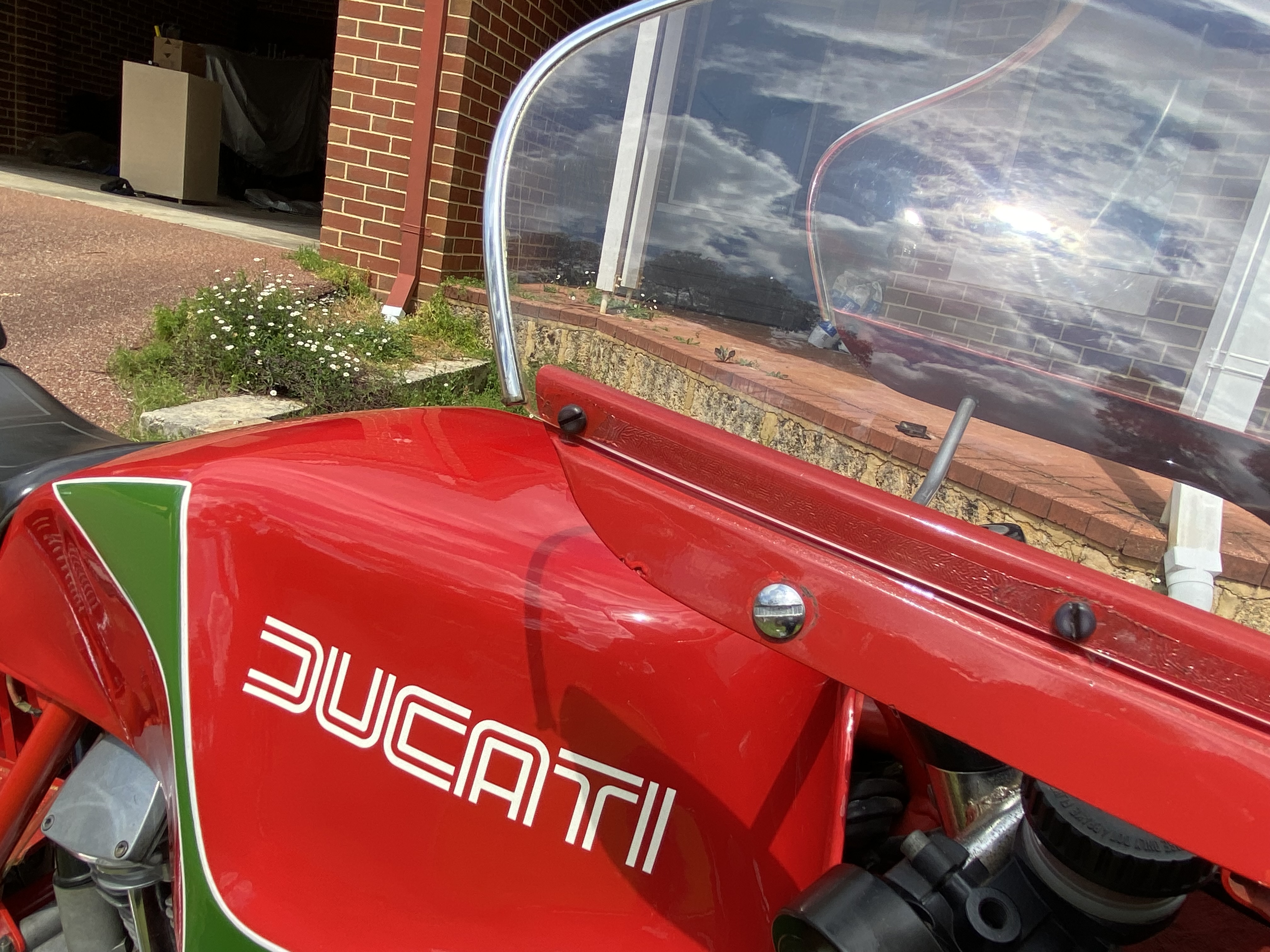 1979 DUCATI 900 MIKE HAILWOOD REPLICA ROAD