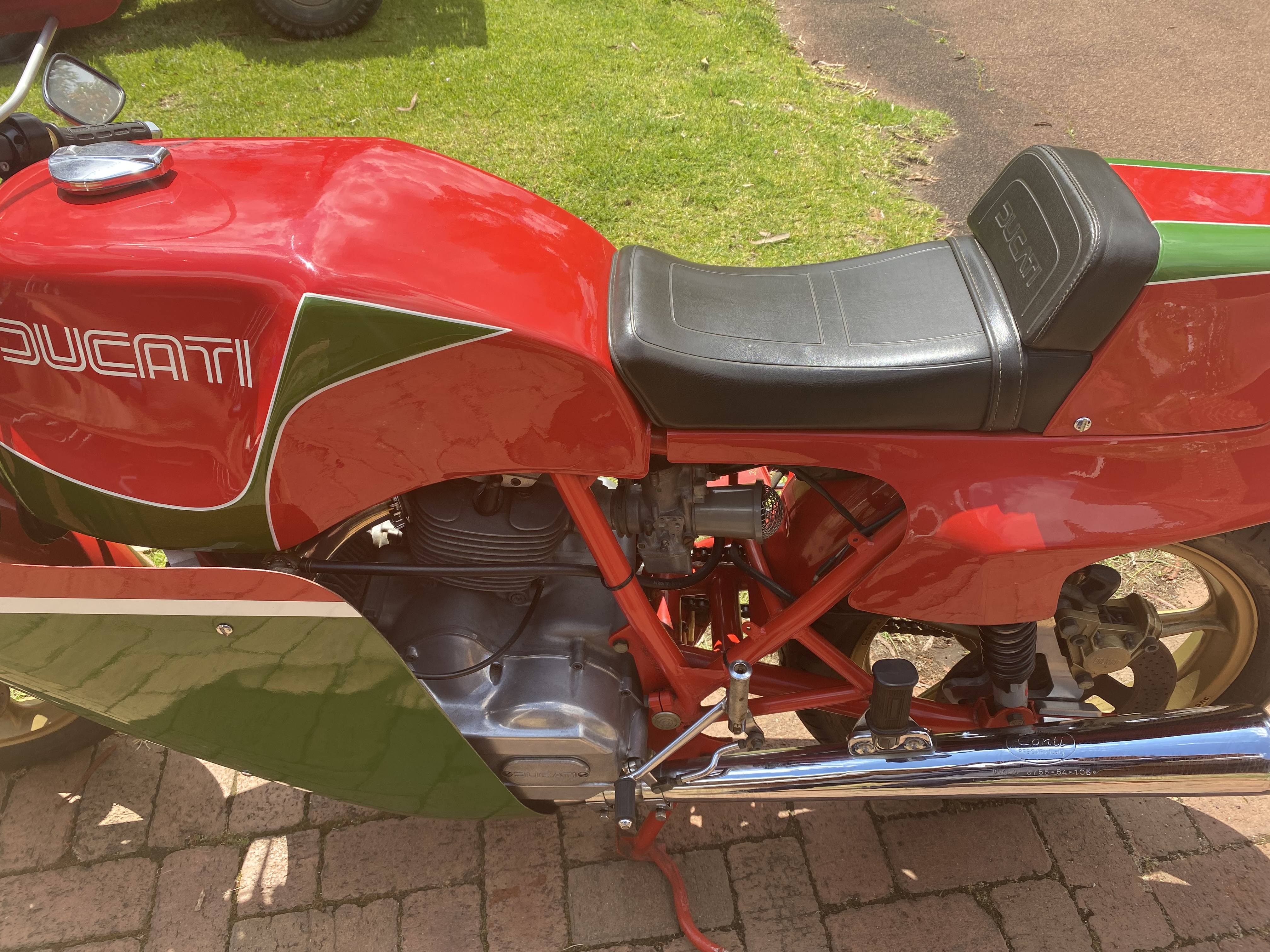 1979 DUCATI 900 MIKE HAILWOOD REPLICA ROAD
