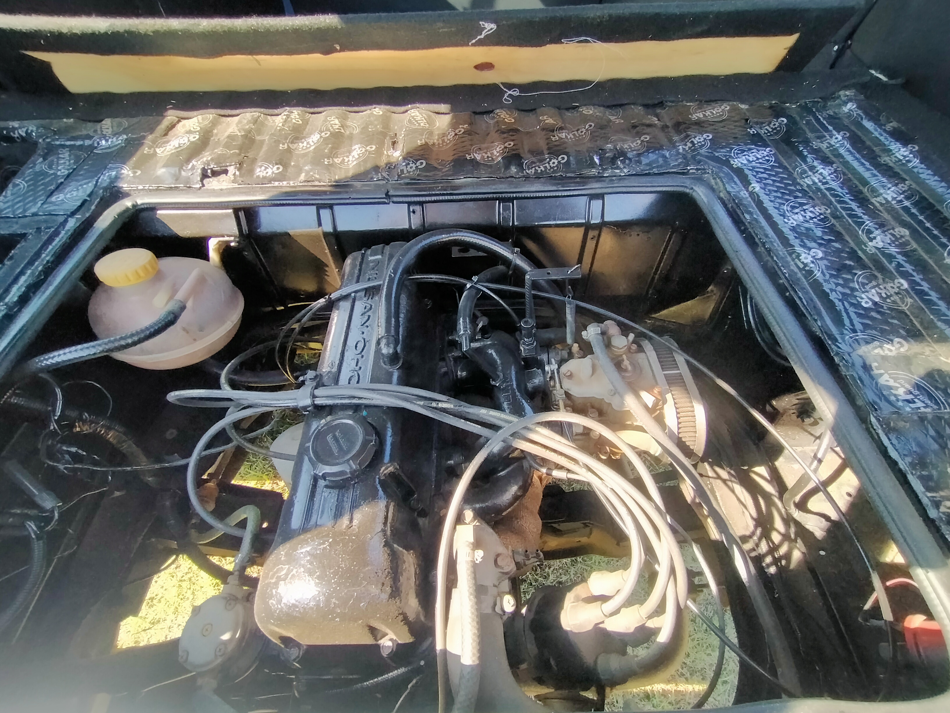 1975 VOLKSWAGEN KOMBI VAN
