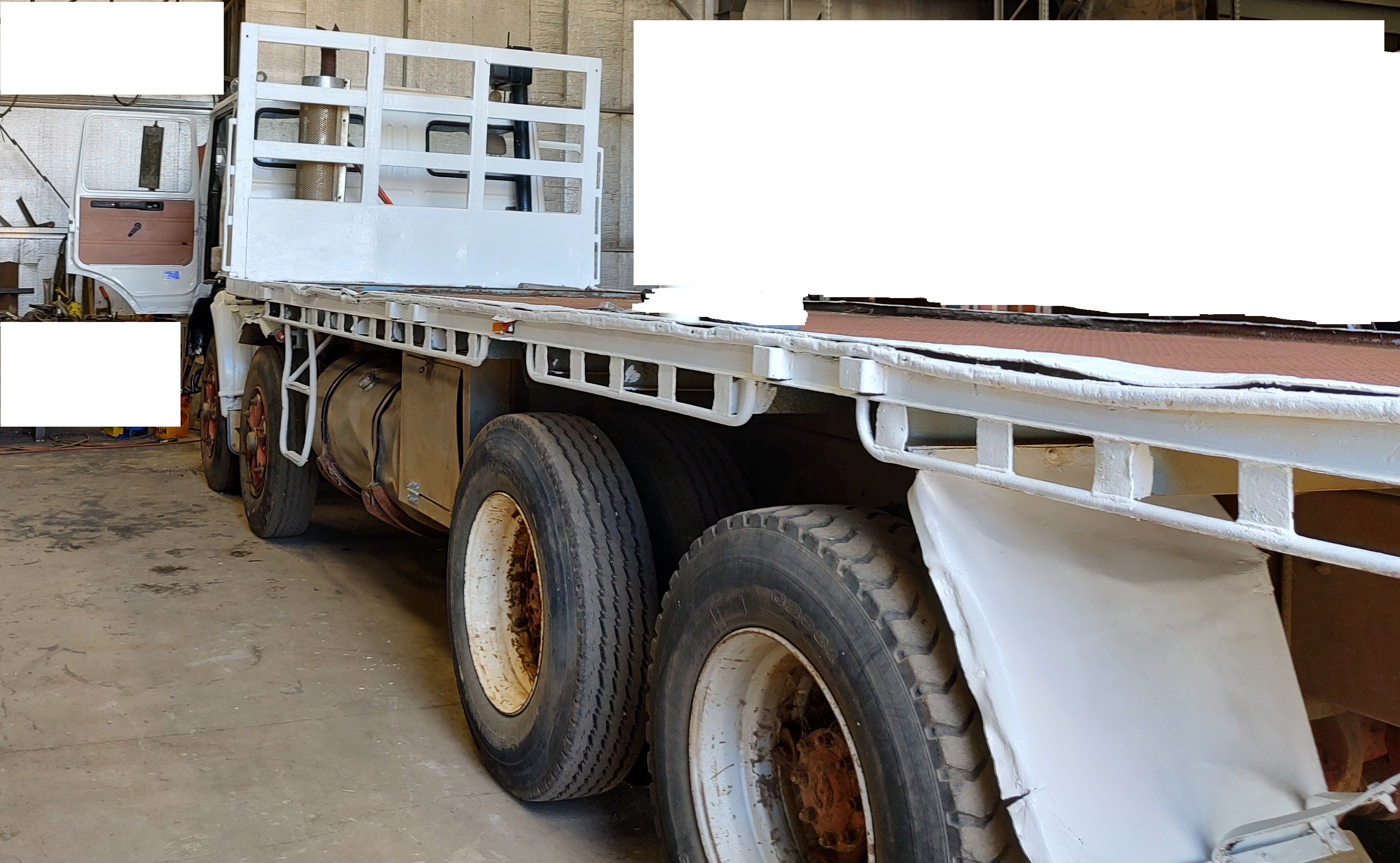 1982 VOLVO F7 HR TRUCK
