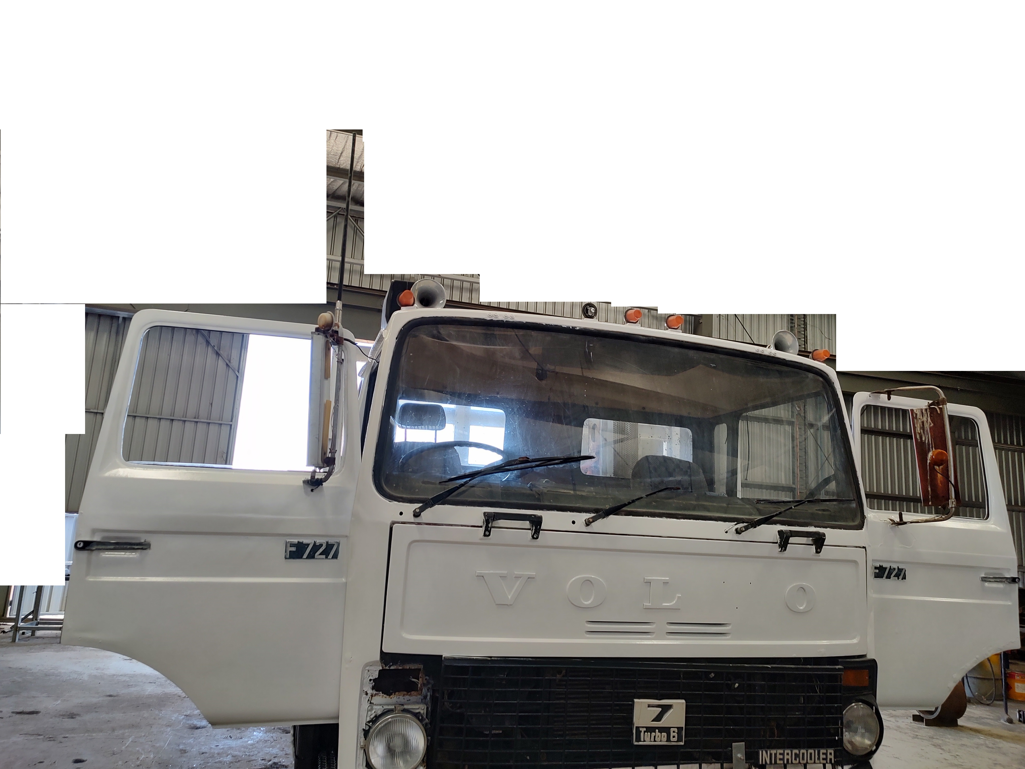 1982 VOLVO F7 HR TRUCK