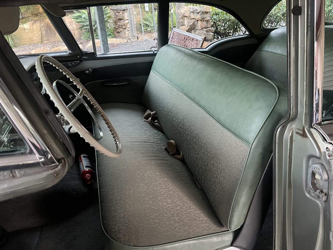 1957 OLDSMOBILE SUPER 88 SEDAN