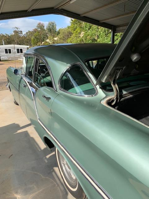 1957 OLDSMOBILE SUPER 88 SEDAN