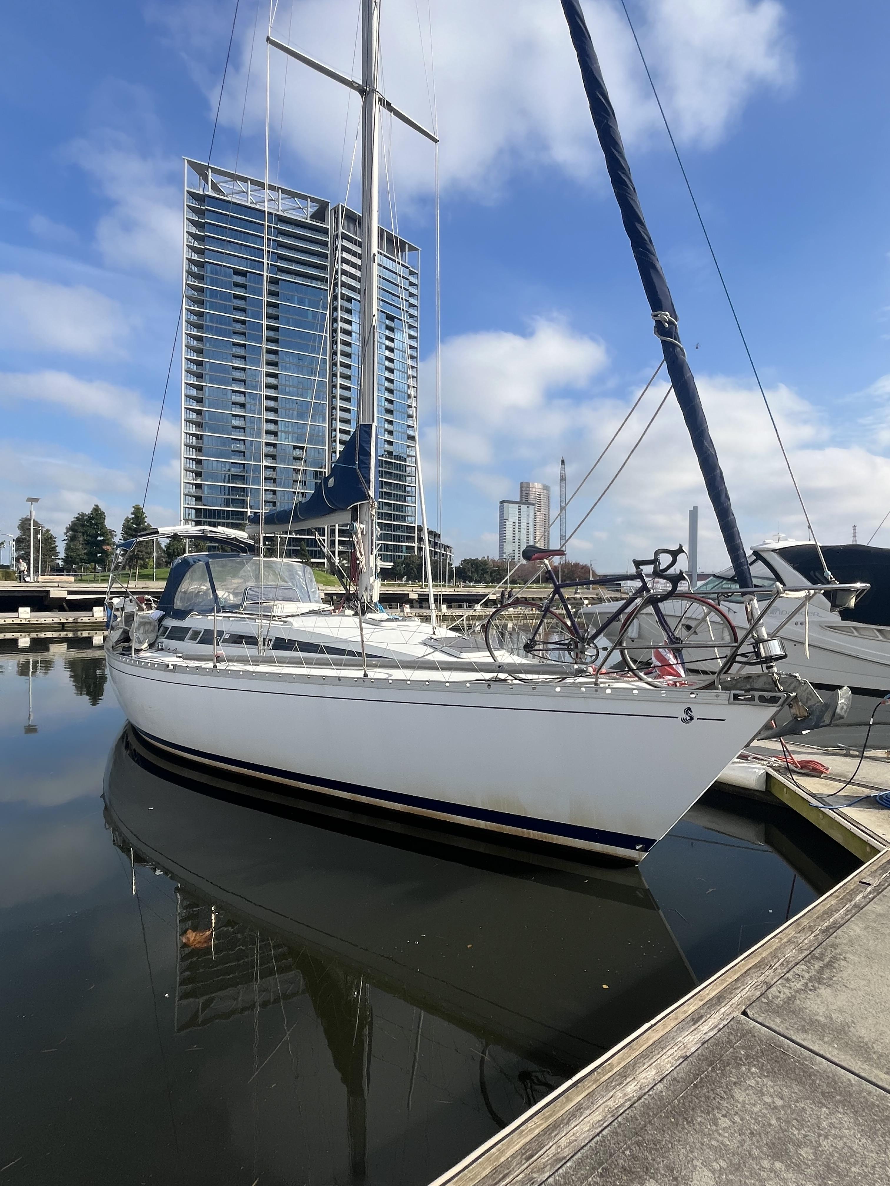 1987 BENETEAU FIRST 375 YACHT