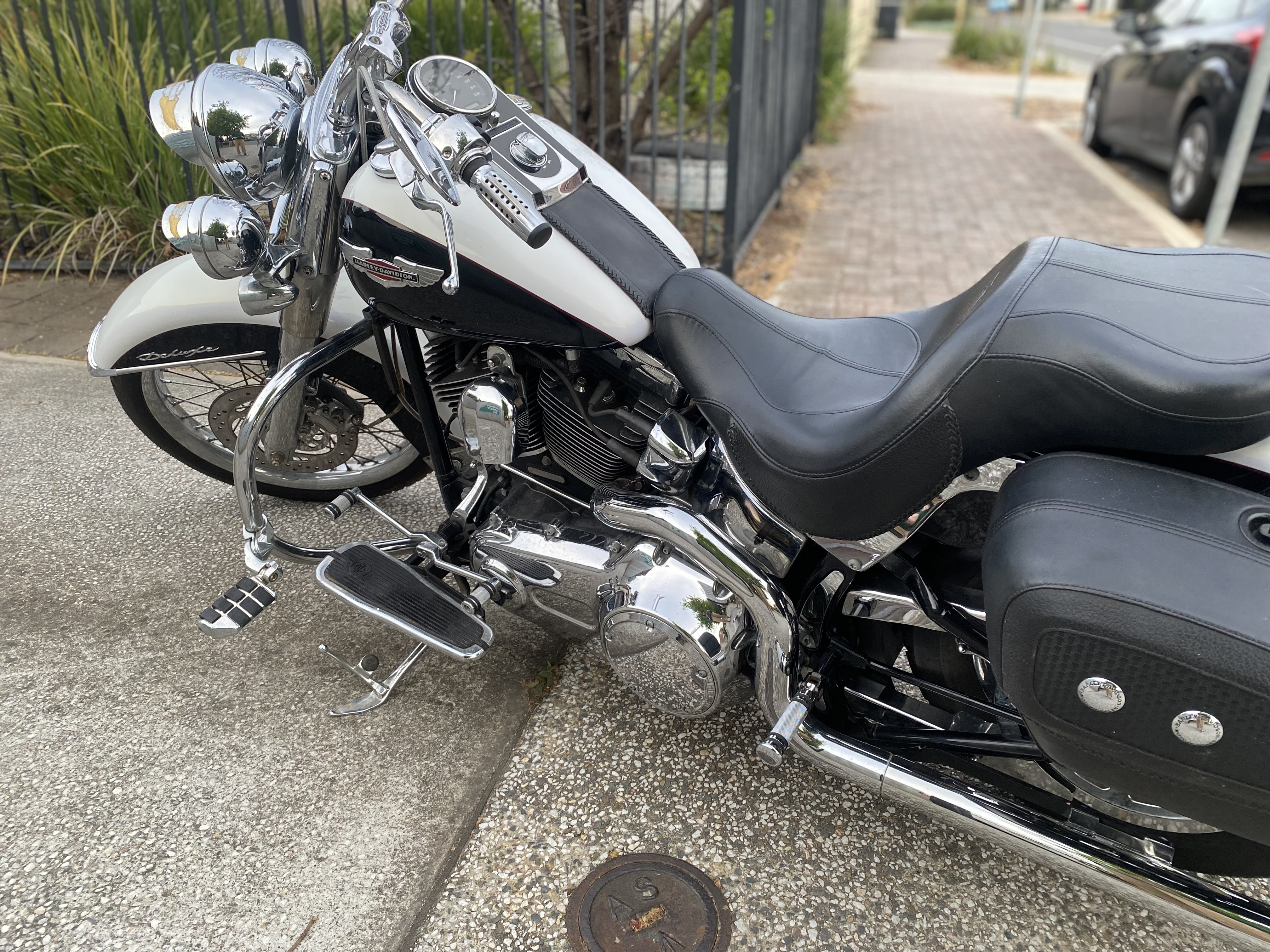2007 HARLEY-DAVIDSON FLSTN SOFTAIL DELUXE CRUISER