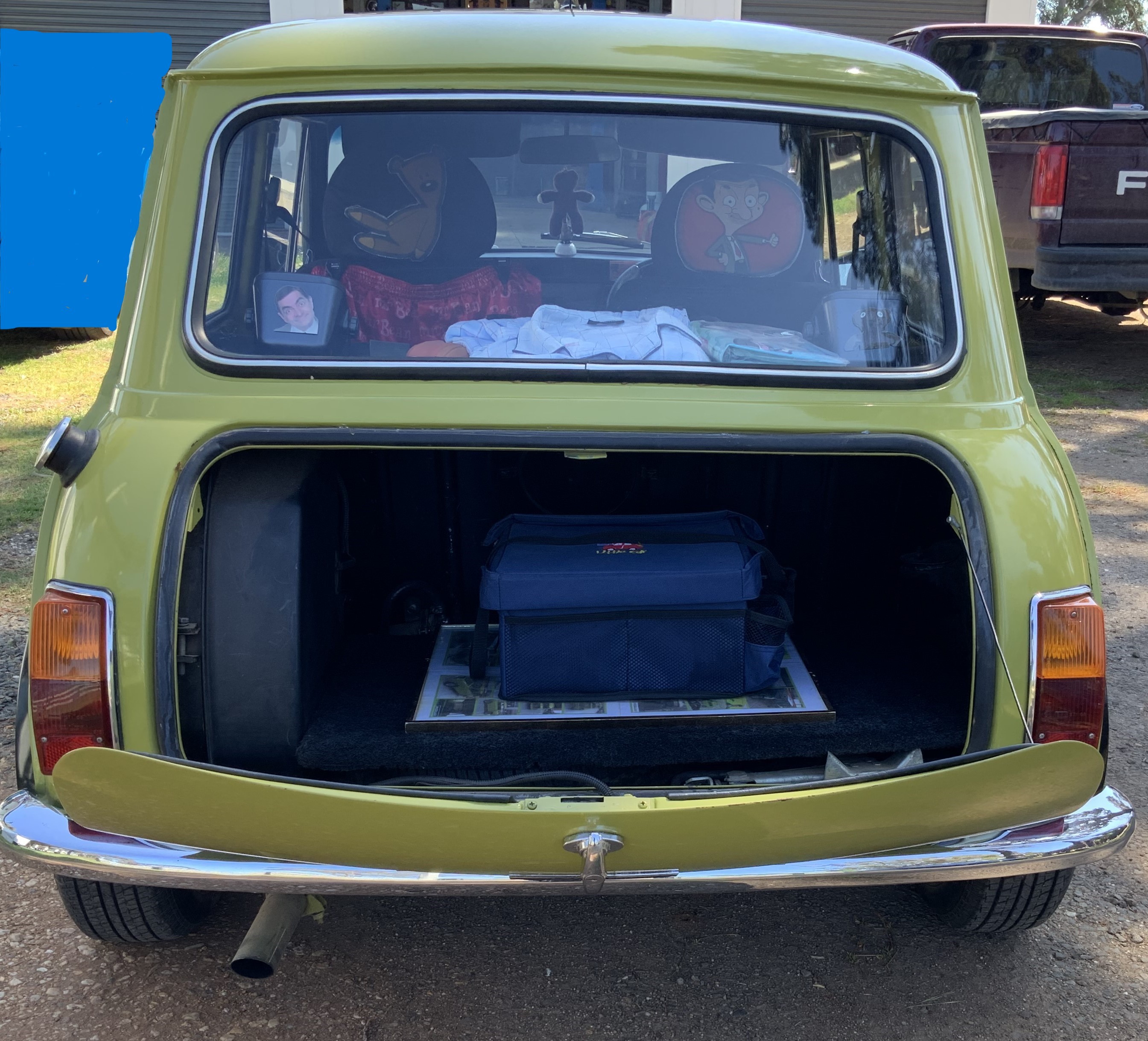 1971 LEYLAND MINI SEDAN