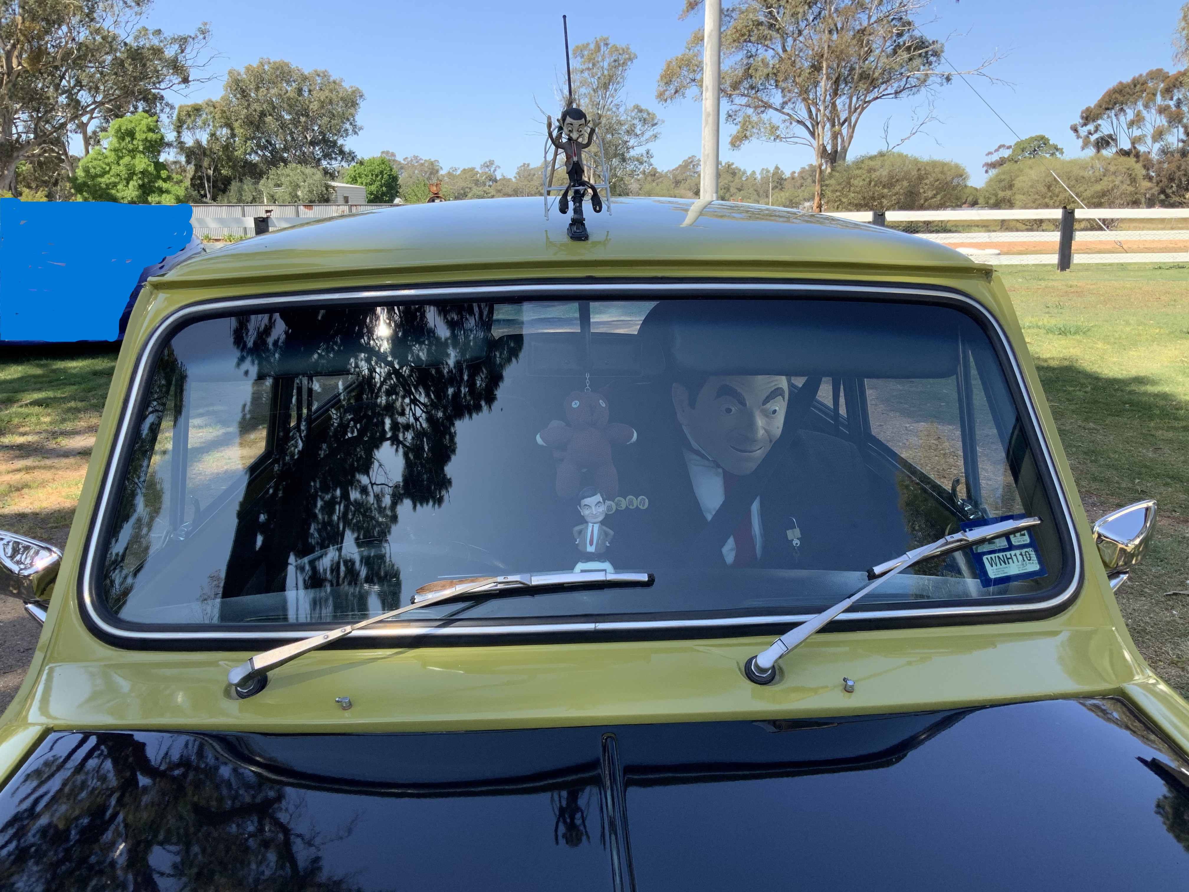 1971 LEYLAND MINI SEDAN