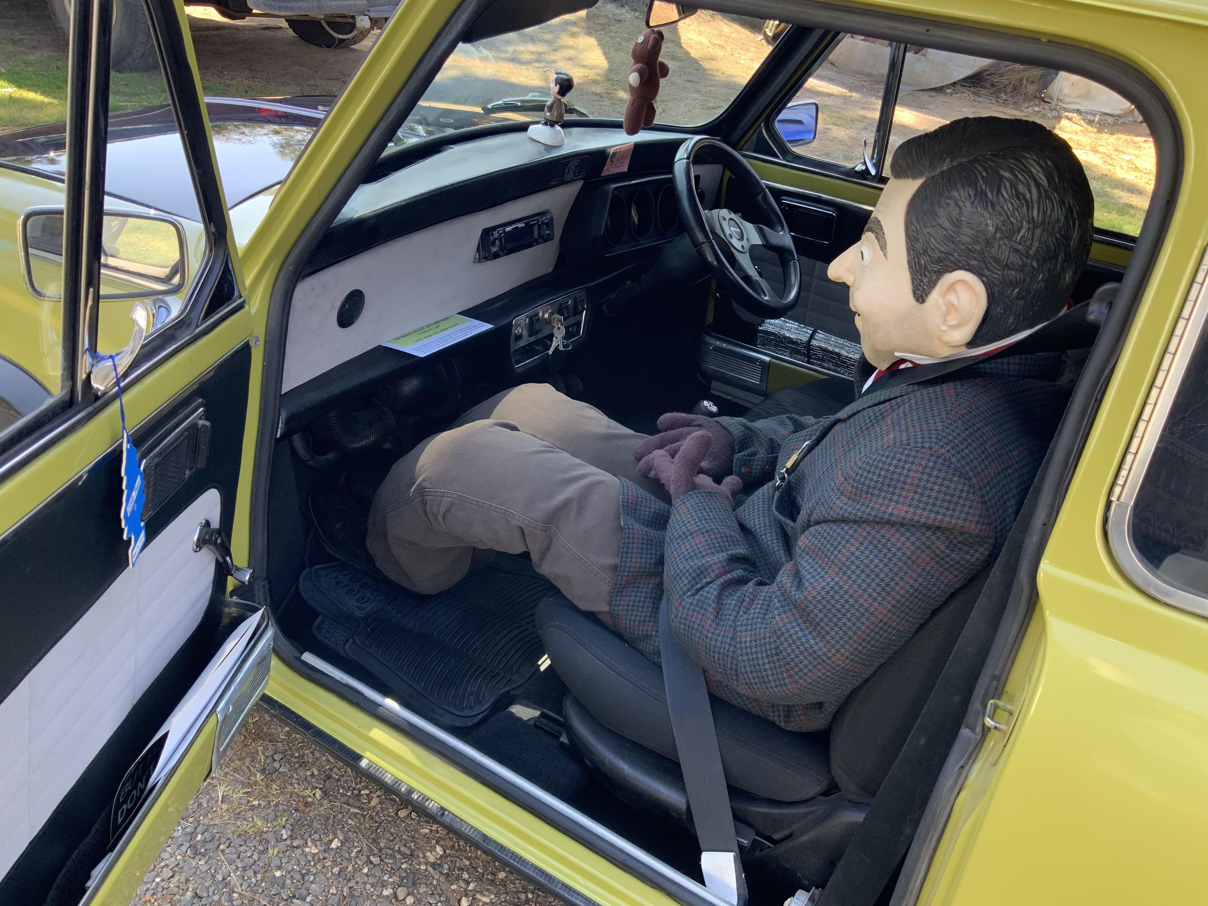 1971 LEYLAND MINI SEDAN