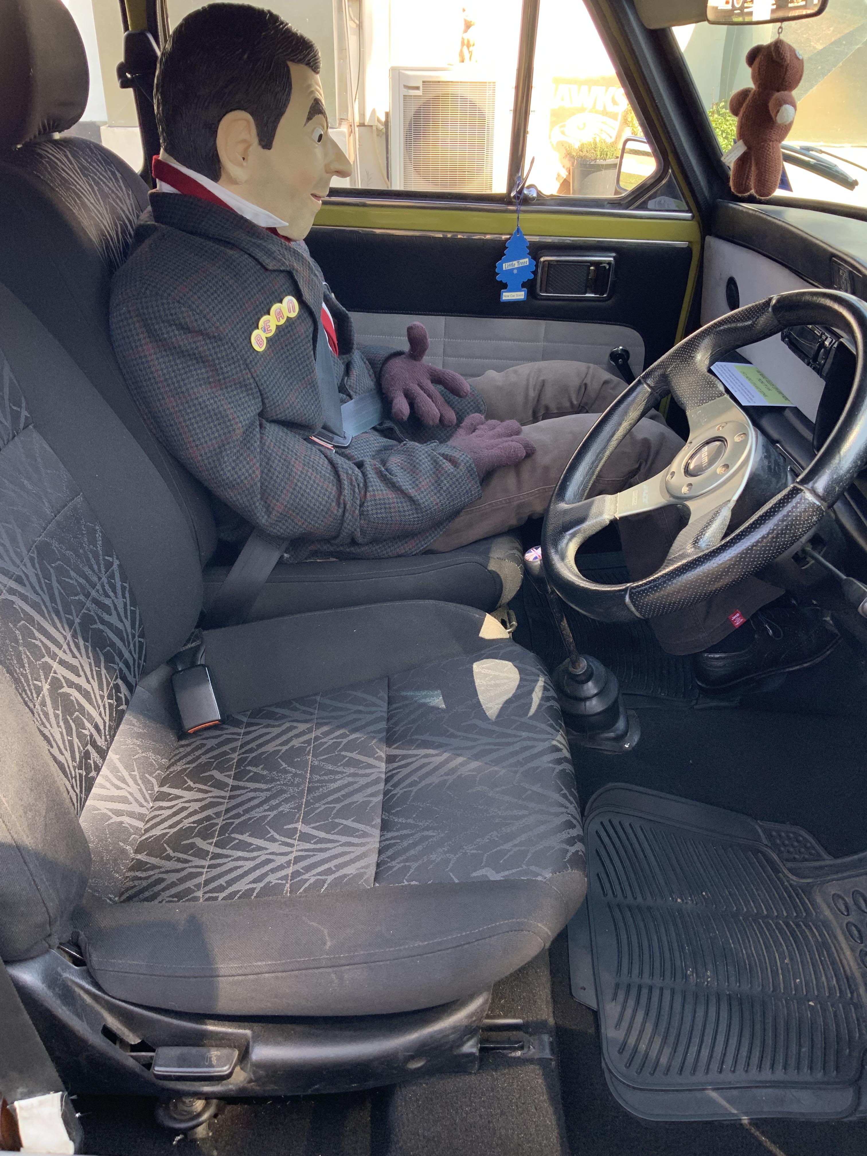 1971 LEYLAND MINI SEDAN