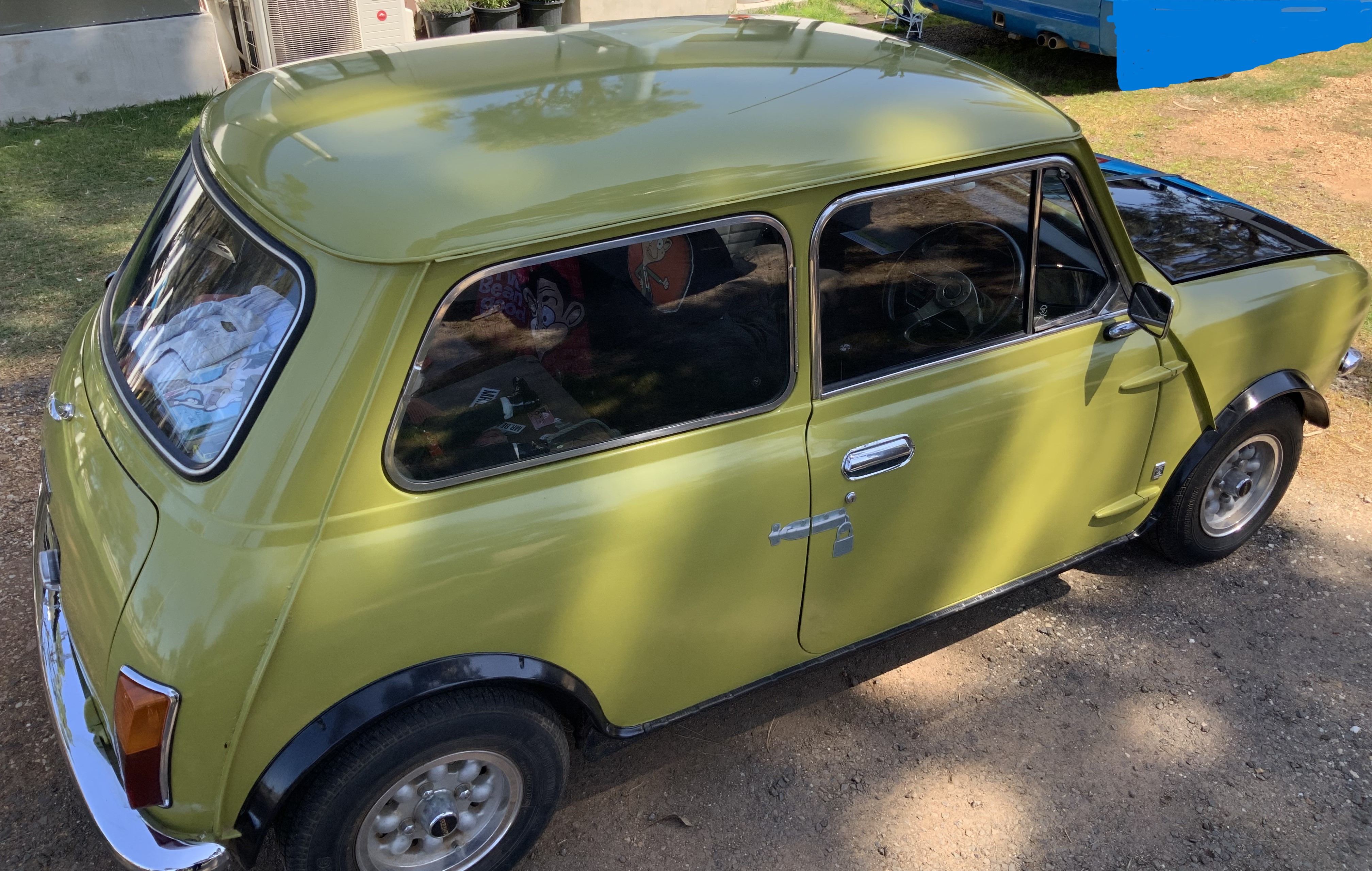 1971 LEYLAND MINI SEDAN