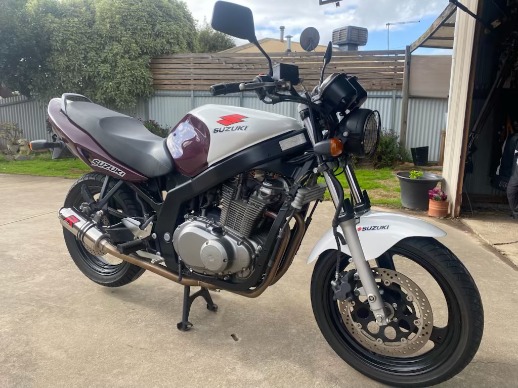 2009 SUZUKI GS500 ROAD