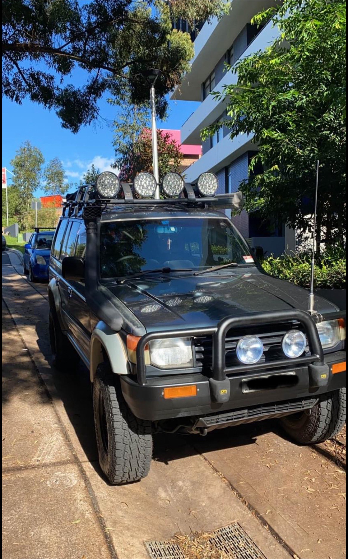 1995 MITSUBISHI PAJERO NJ GLS WAGON