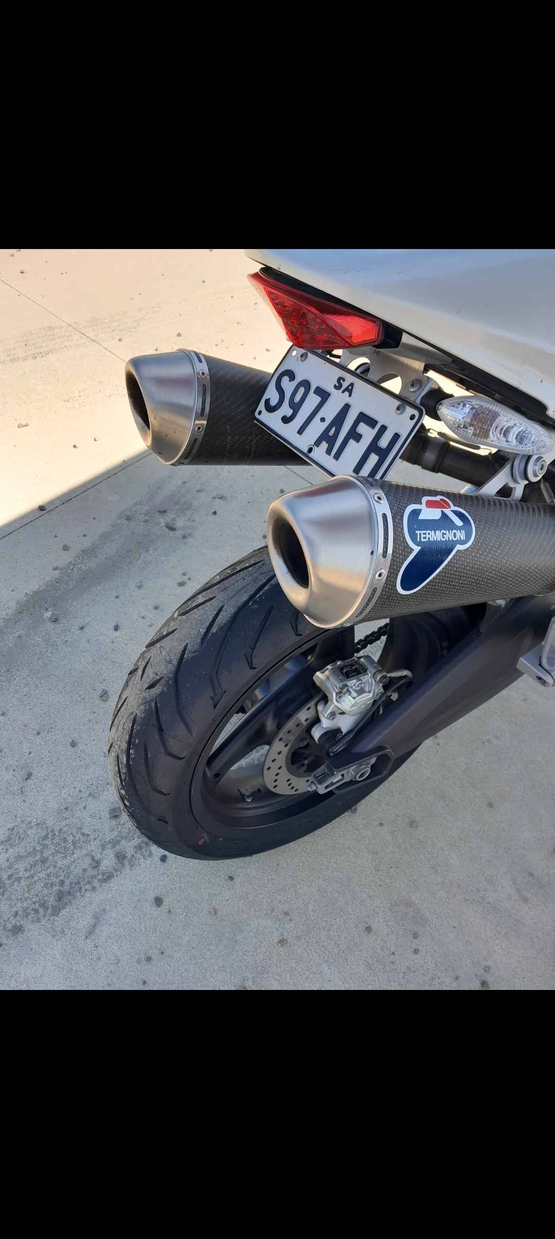 2009 DUCATI MONSTER 696 ROAD