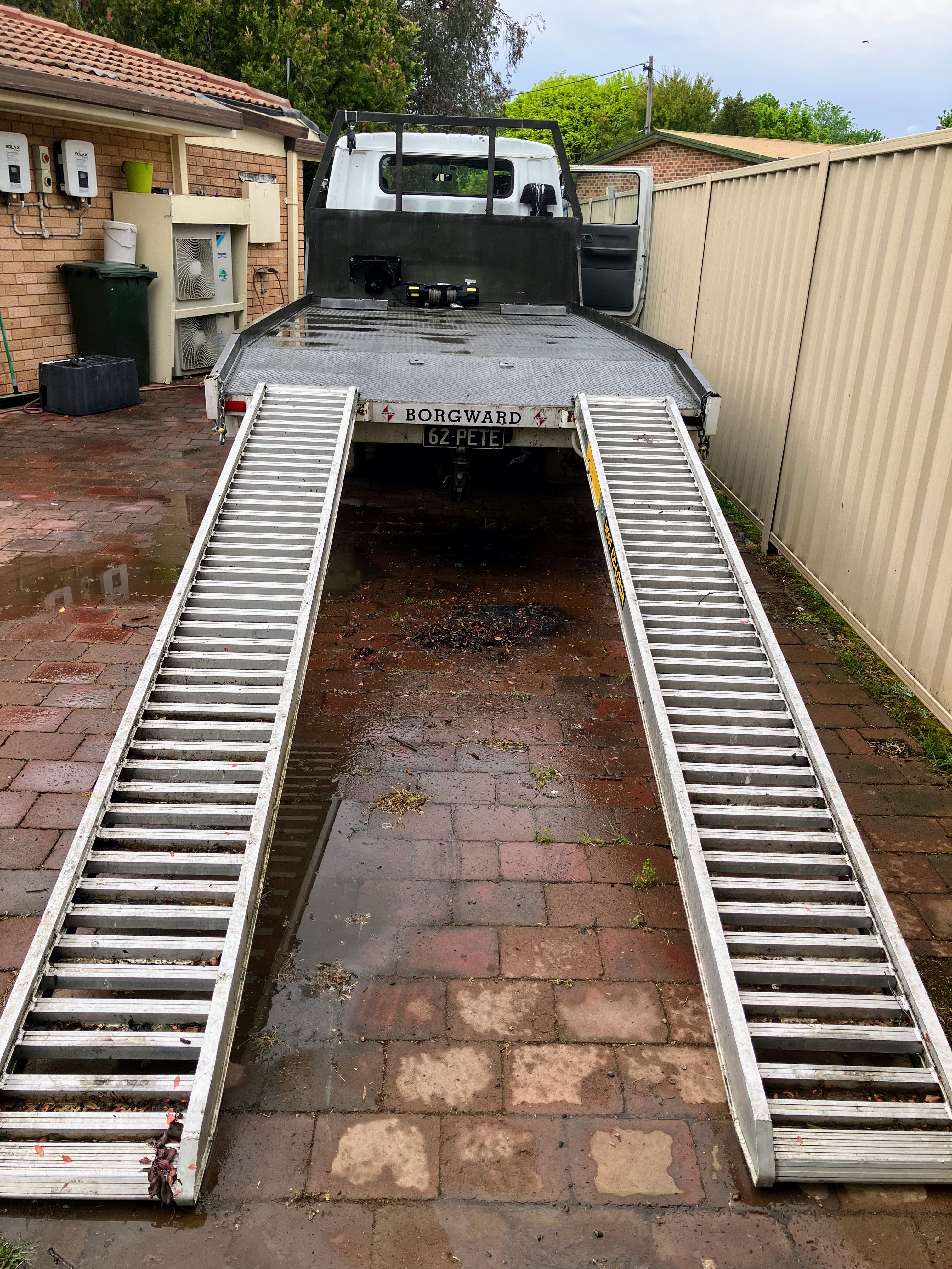 2004 MITSUBISHI CANTER DUAL CAB BEAVER TAIL CAR TRANSPORTER