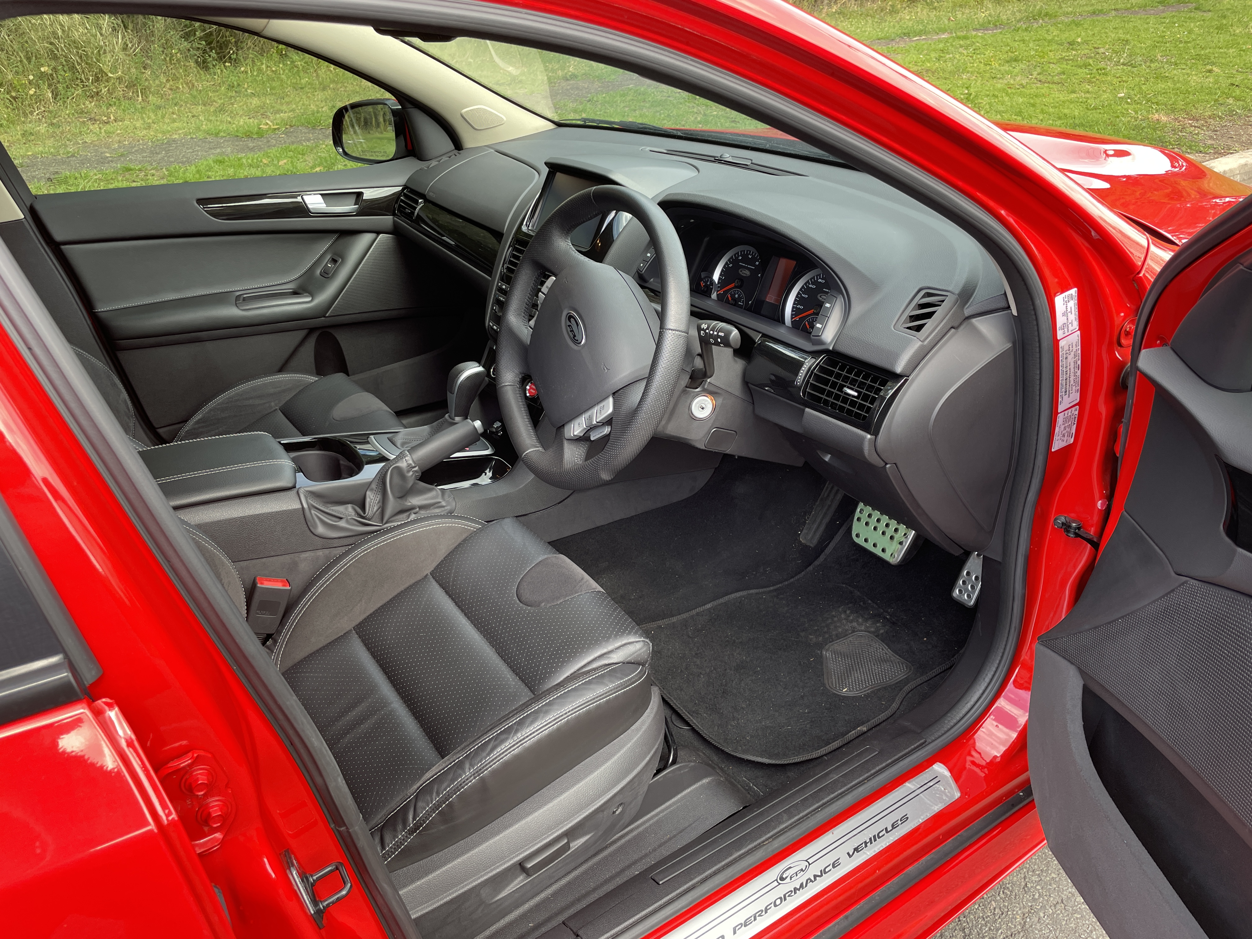 2012 FORD FPV FG MY11 GT 6 SP AUTO SEQ SPORTSHIFT 4D SEDAN