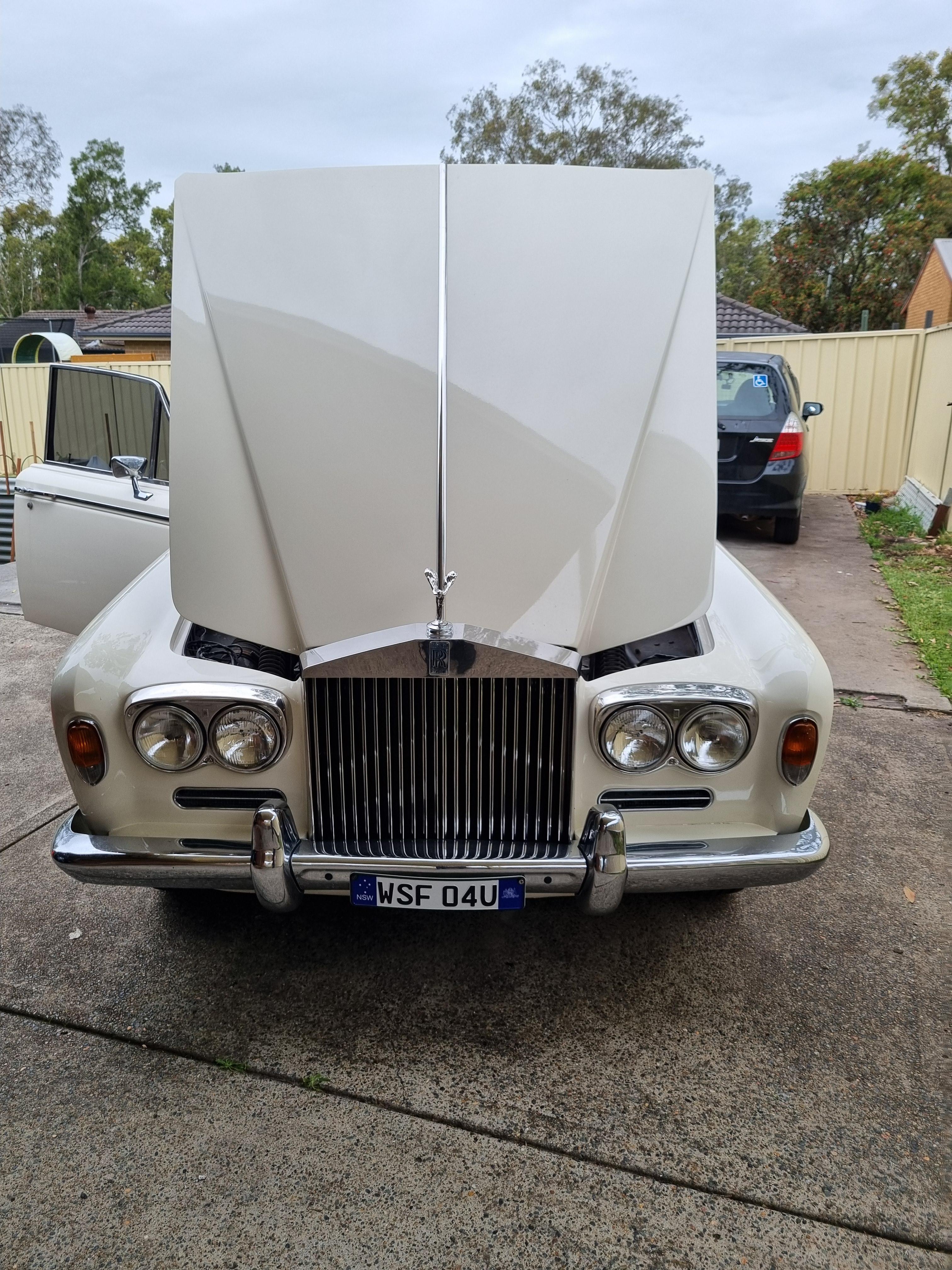 1970 ROLLS-ROYCE SILVER SHADOW 4D SEDAN