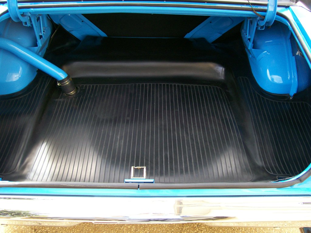 1971 FORD XY FAIRMONT GT SEDAN