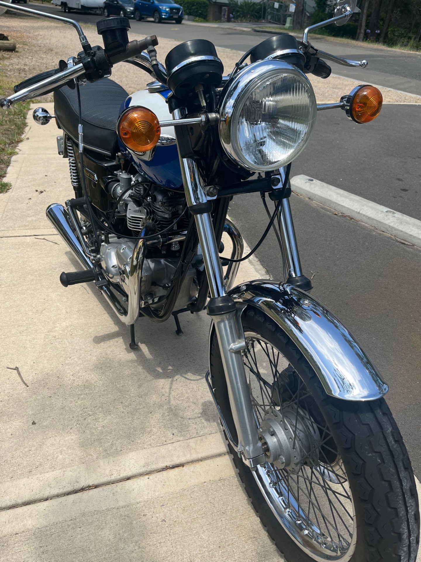1977 TRIUMPH T140V BONNEVILLE 750 ROAD