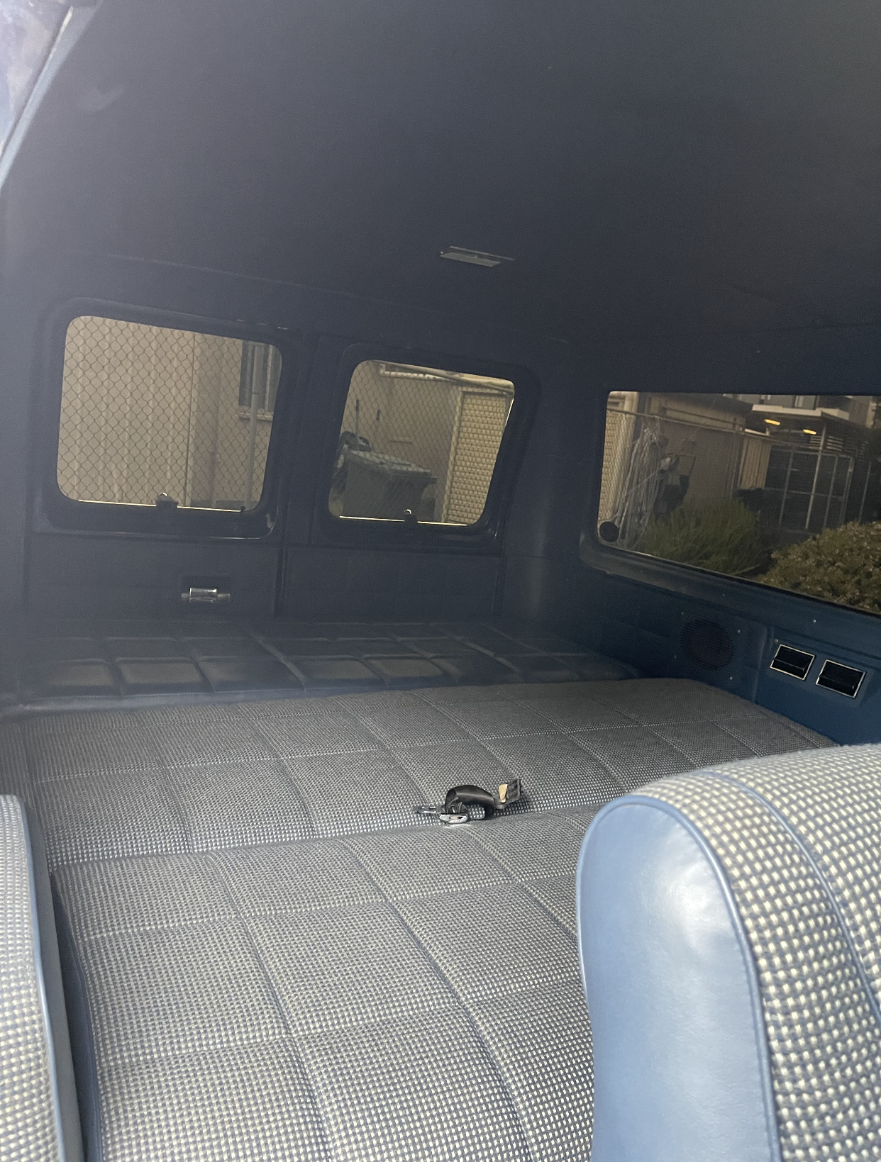 1986 FORD ECONOLINE VAN